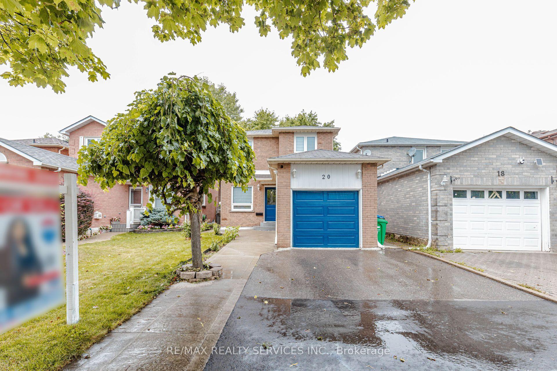 20 Murdoch Drive, Brampton — Detached for sale, photo 1