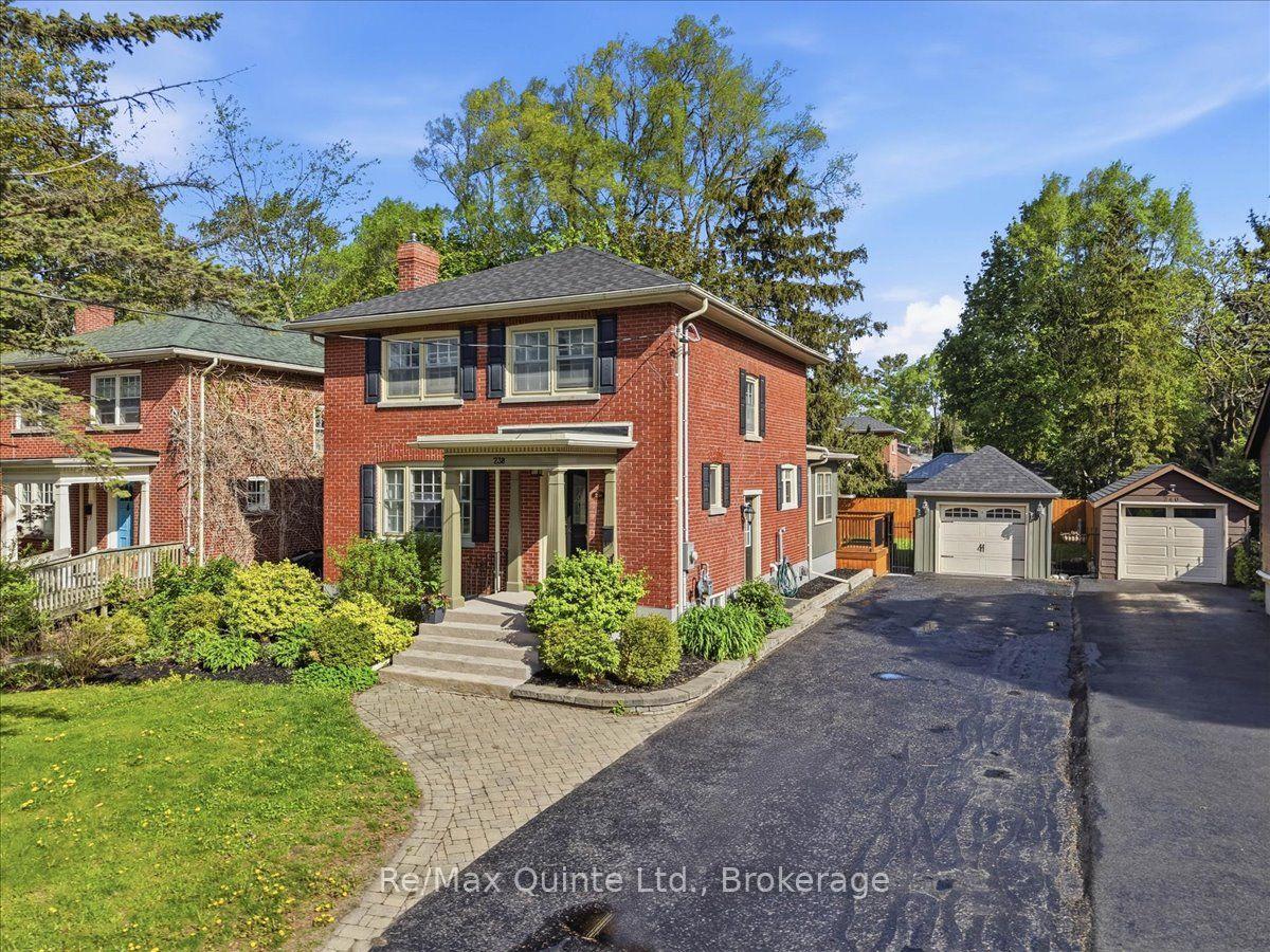 238 Victoria Avenue — photo 1