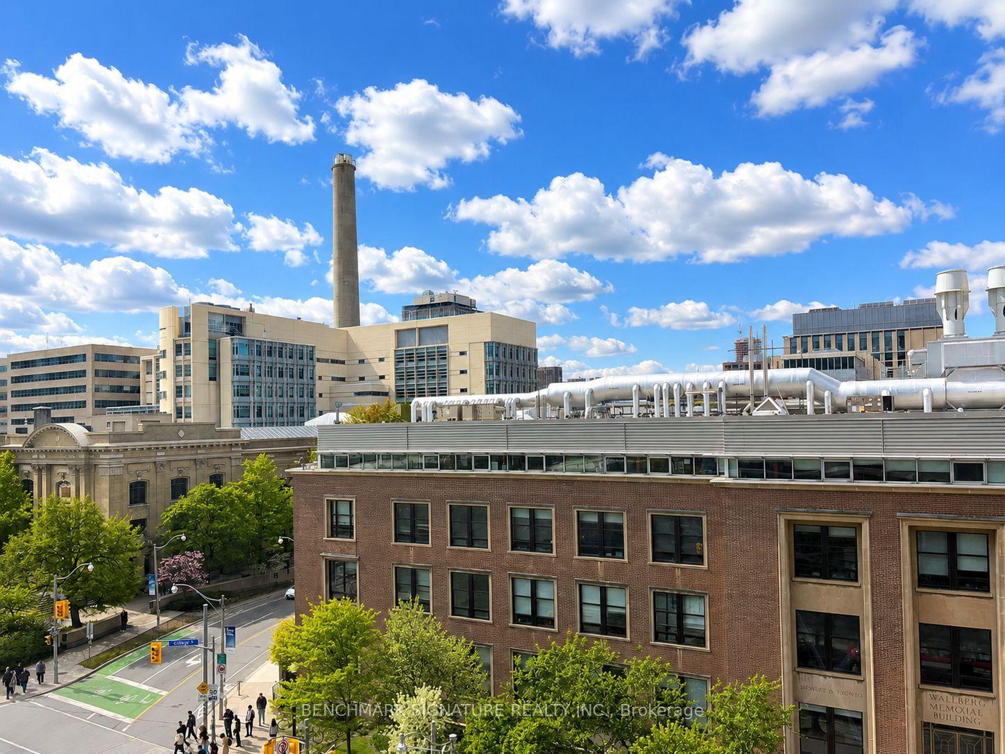 203 College Street 606 #606, Toronto — Condo for lease, photo 1