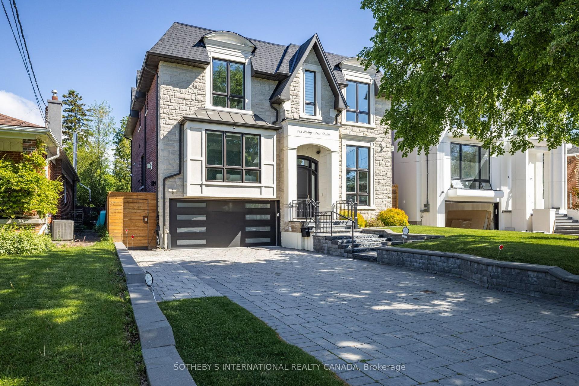242 Betty Ann Drive — photo 1