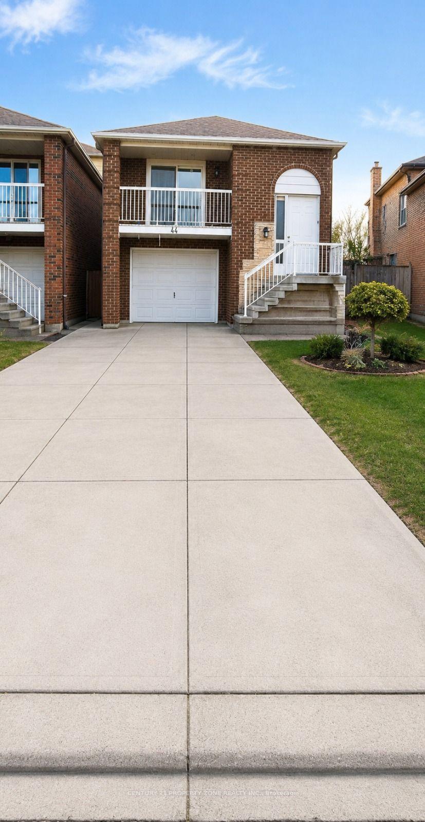 44 Rotherglen Court, Brampton — Detached for lease, photo 1