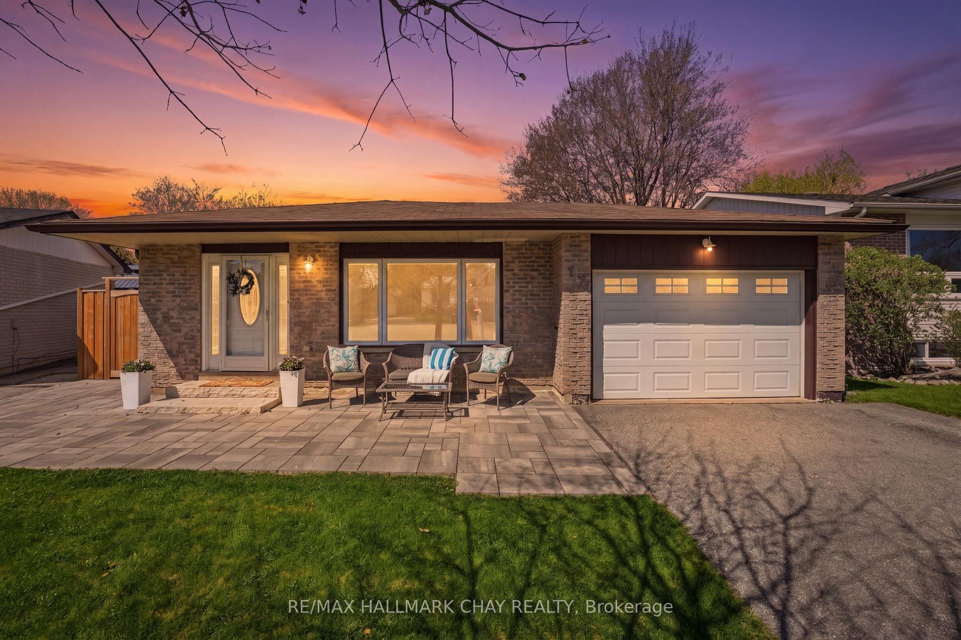 17 Hunter Court — photo 1