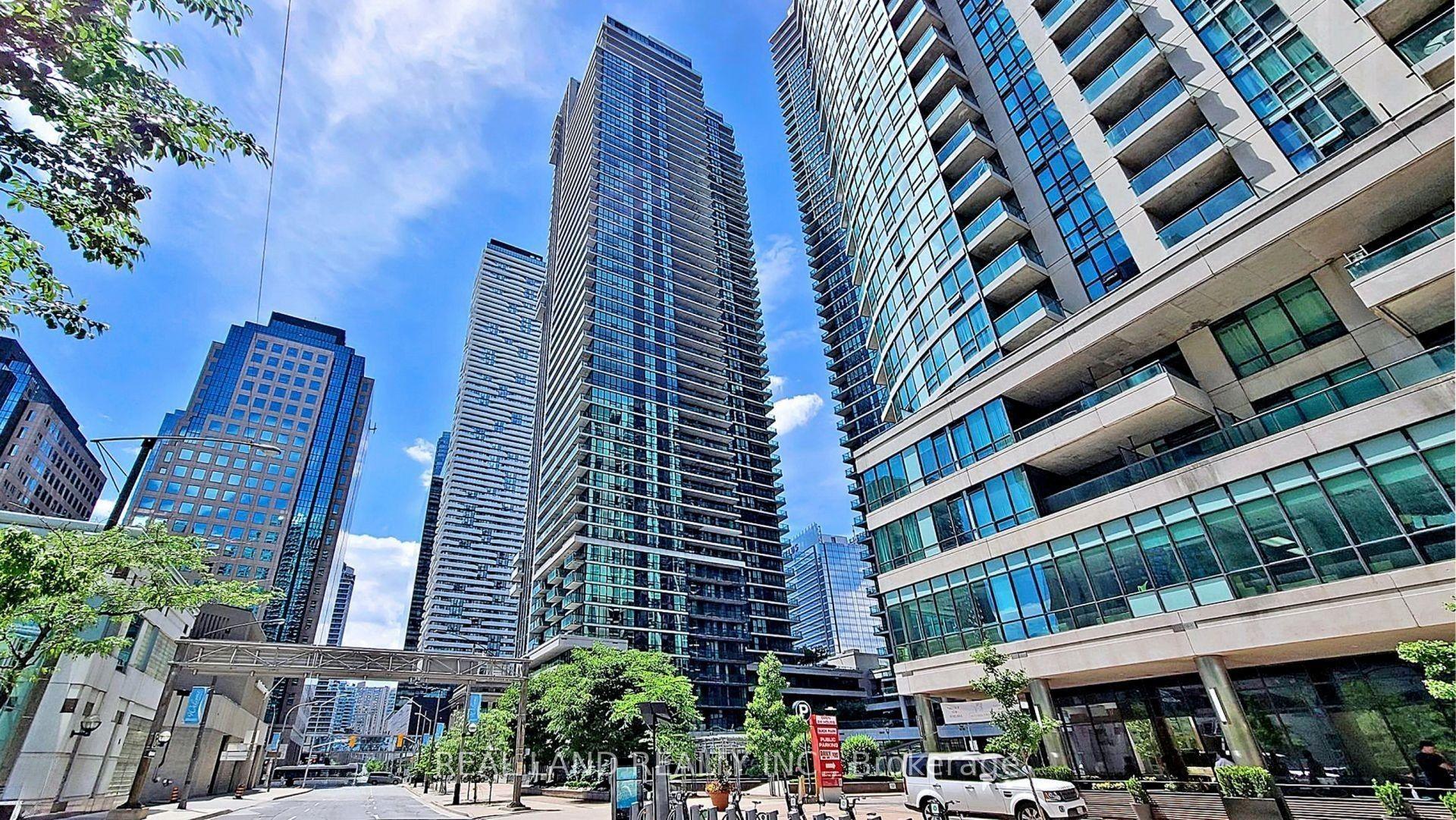 33 Bay Street 1908 #1908, Toronto — Condo for lease, photo 1