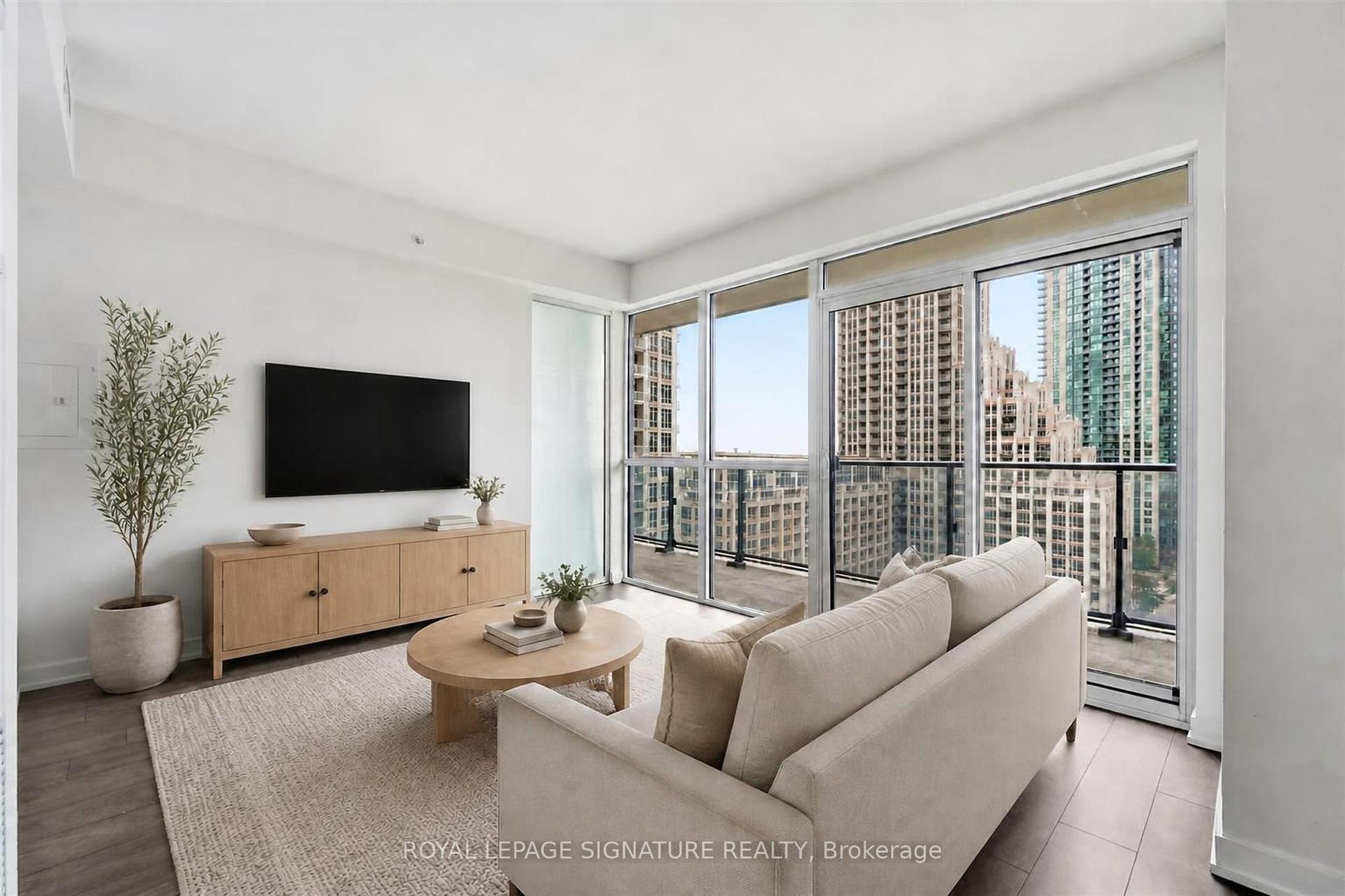 38 Iannuzzi Street 1512 #1512, Toronto — Condo for lease, photo 1