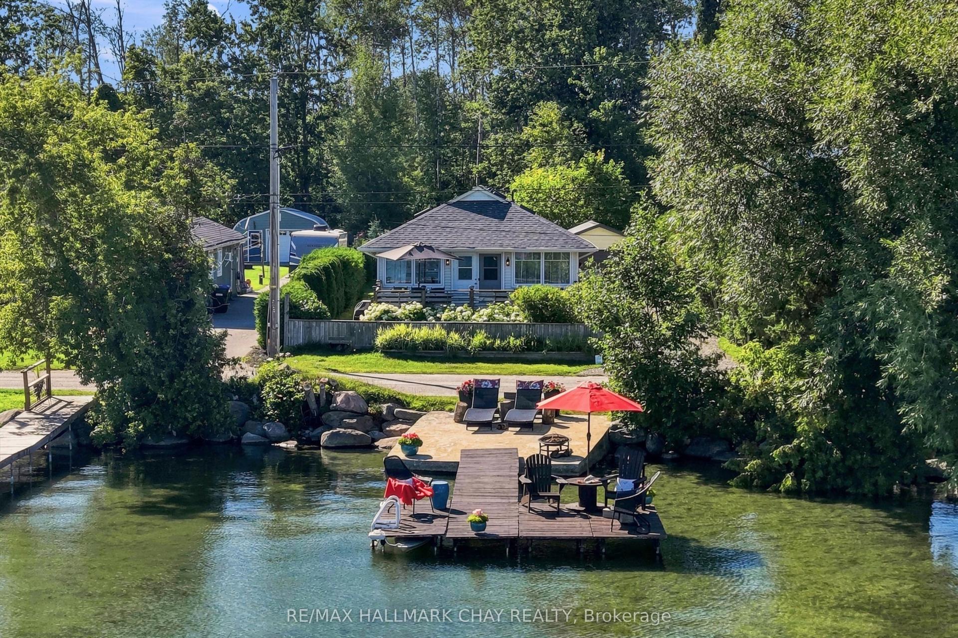 1064 Wisker Avenue, Innisfil — Detached for sale, photo 1