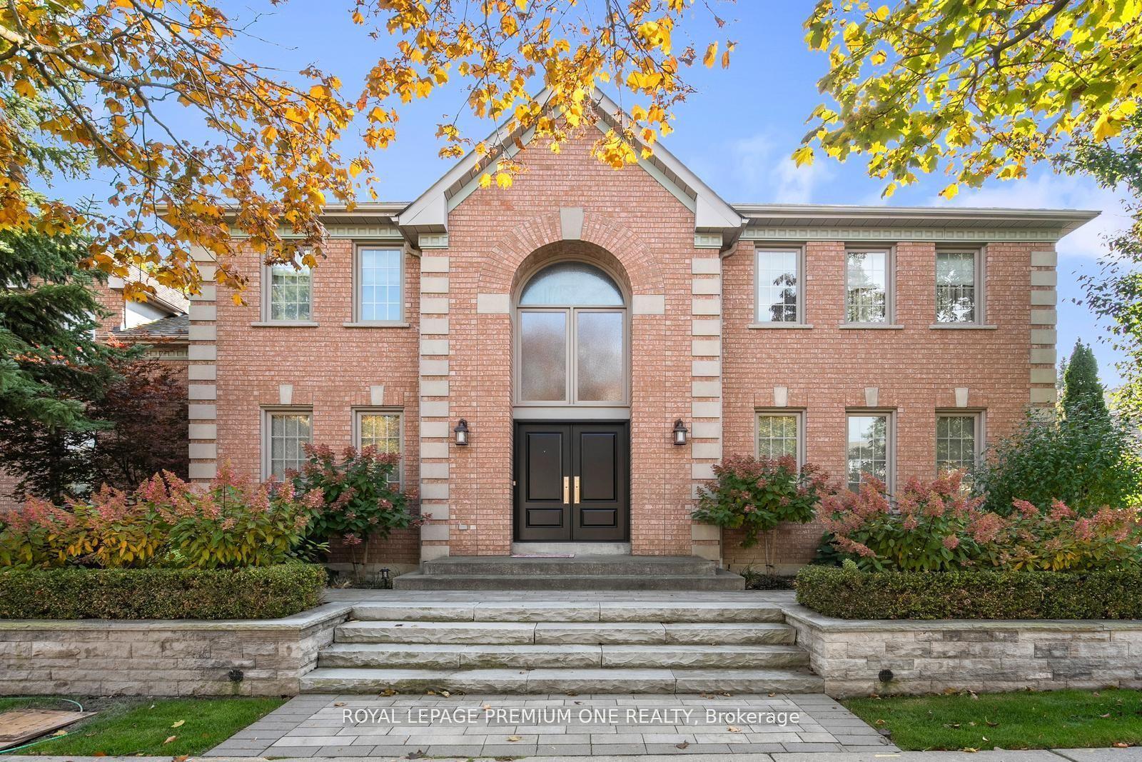 536 Village Parkway, Markham — Detached for sale, photo 1
