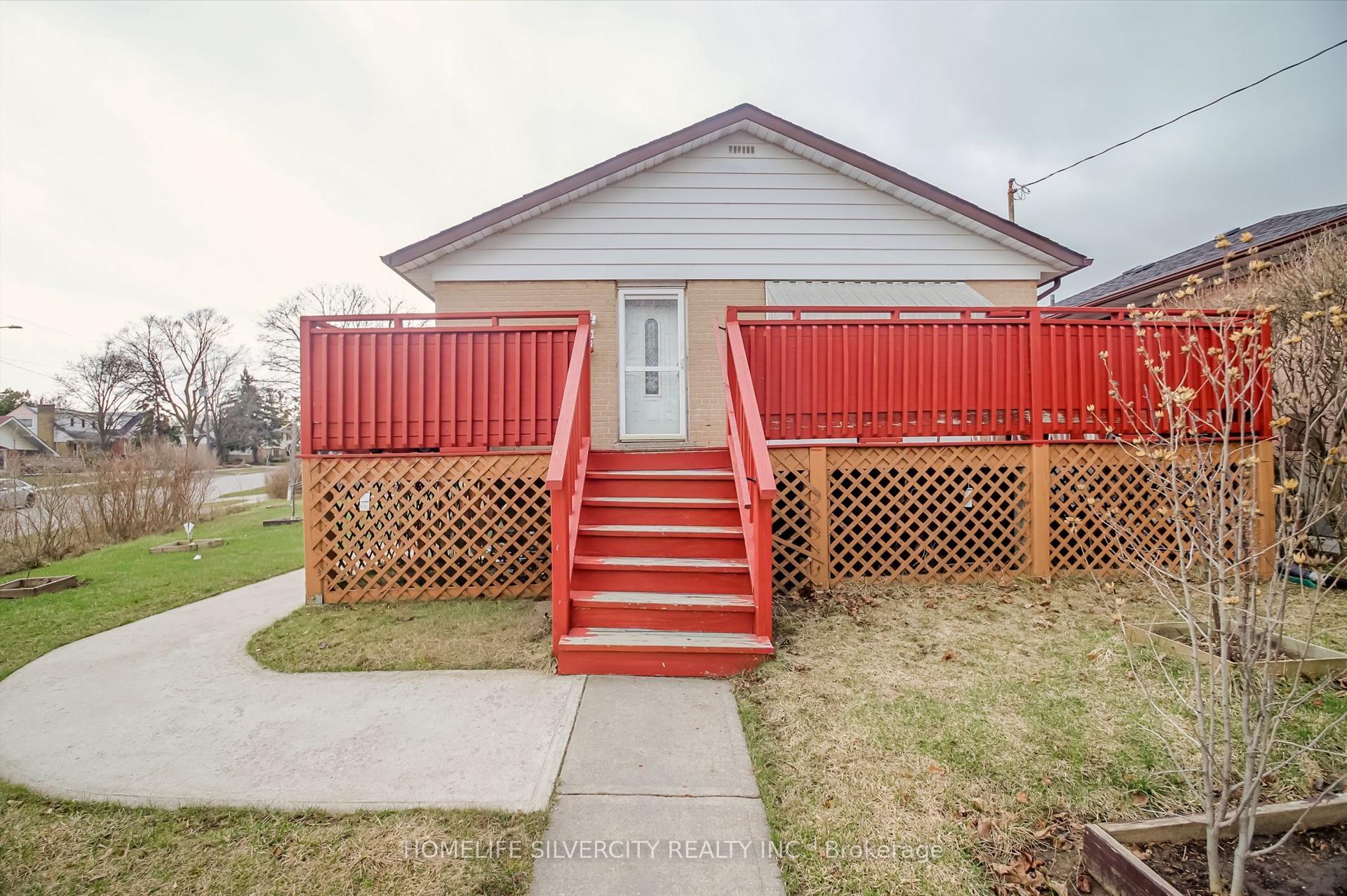 10 Coppermill Drive — photo 1