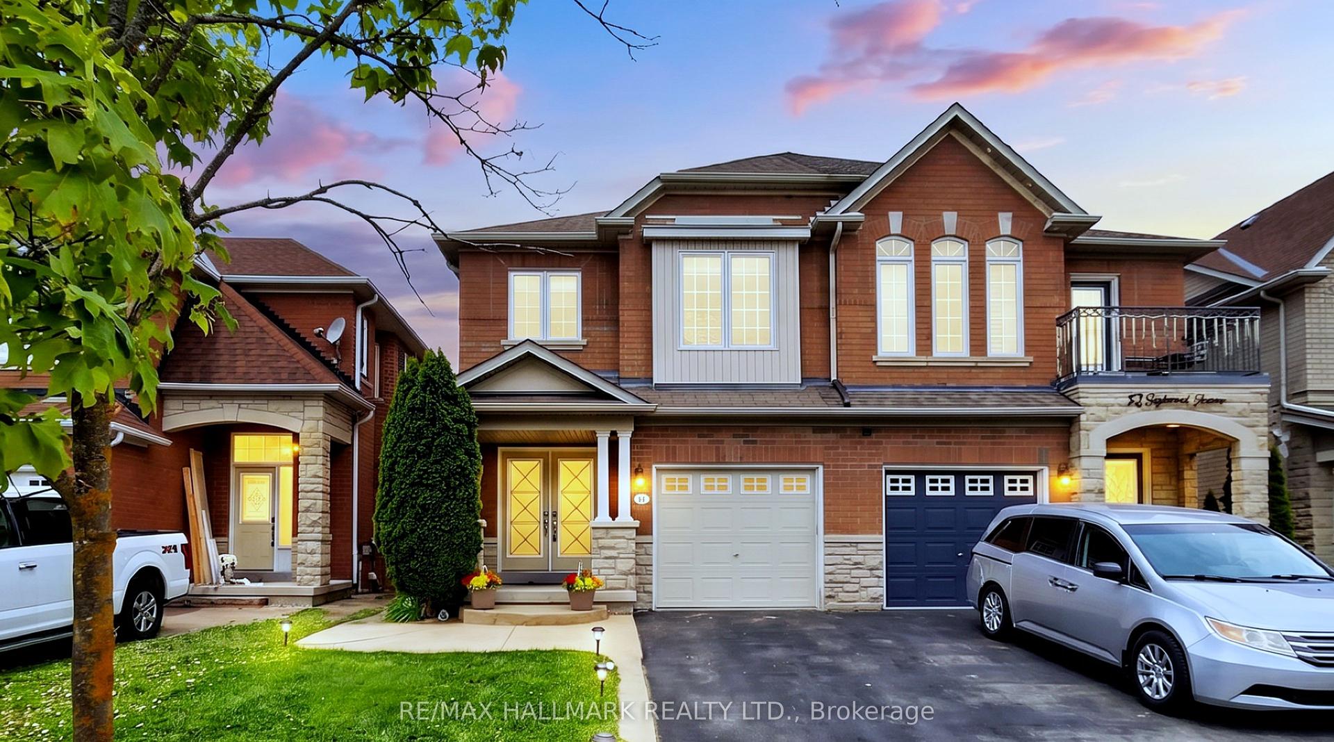 24 Idyllwood Avenue — photo 1