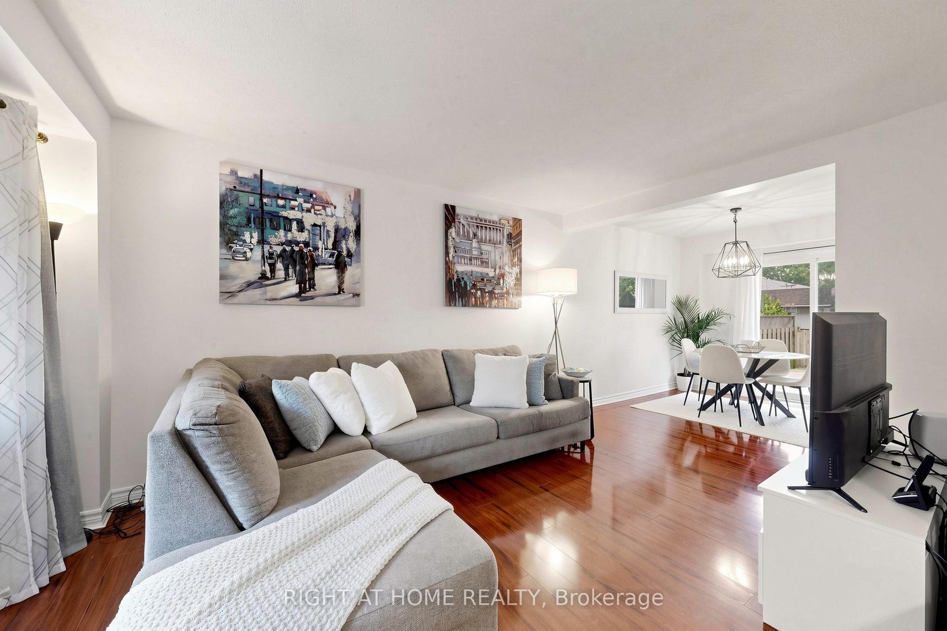 310 Shamrock Court — photo 1