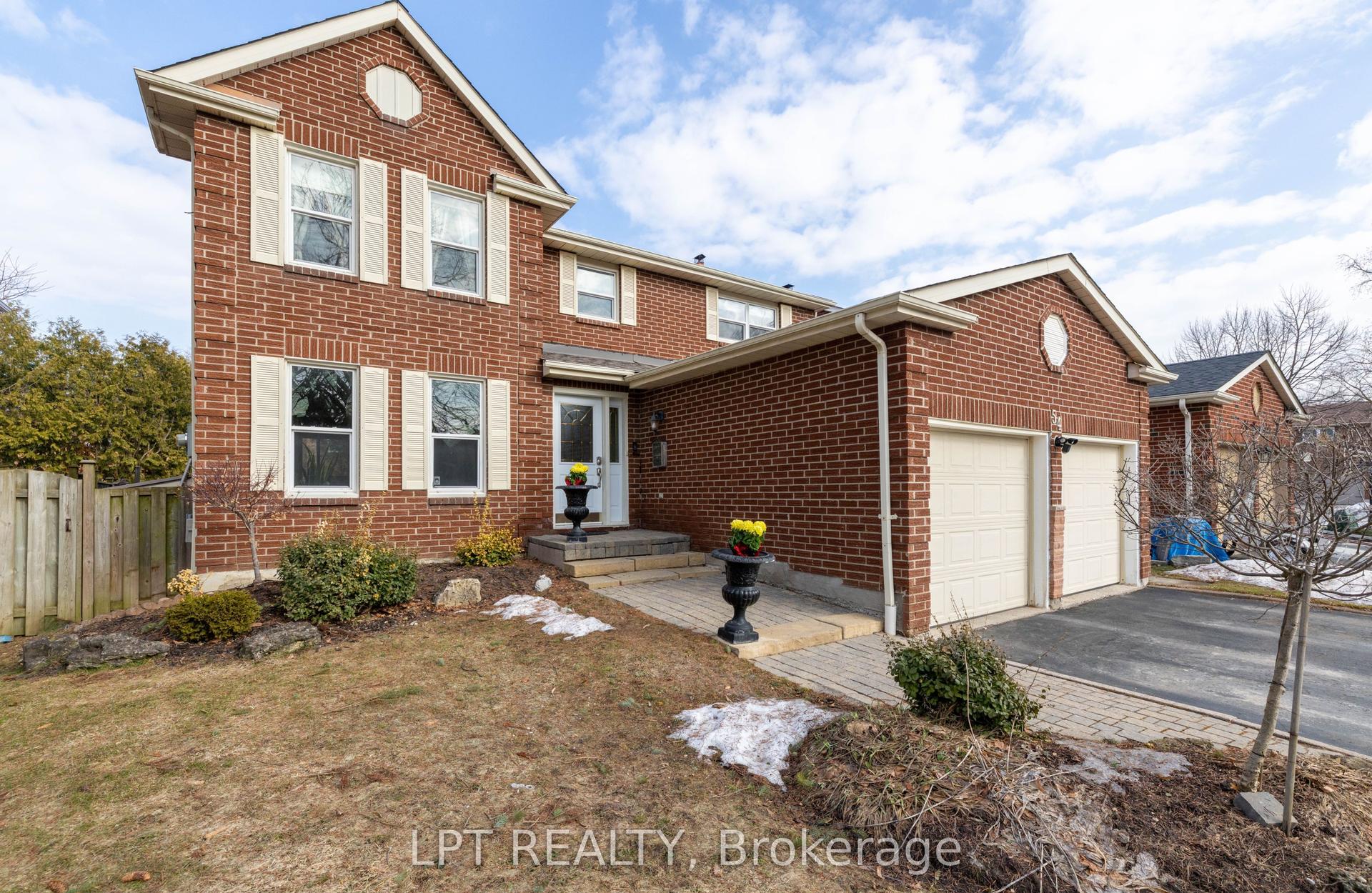 54 Meyer Circle — photo 1