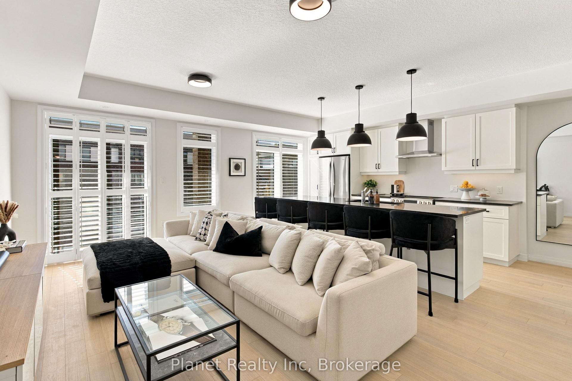 79 Thatcher Drive, Guelph — Condo Town for sale, photo 1