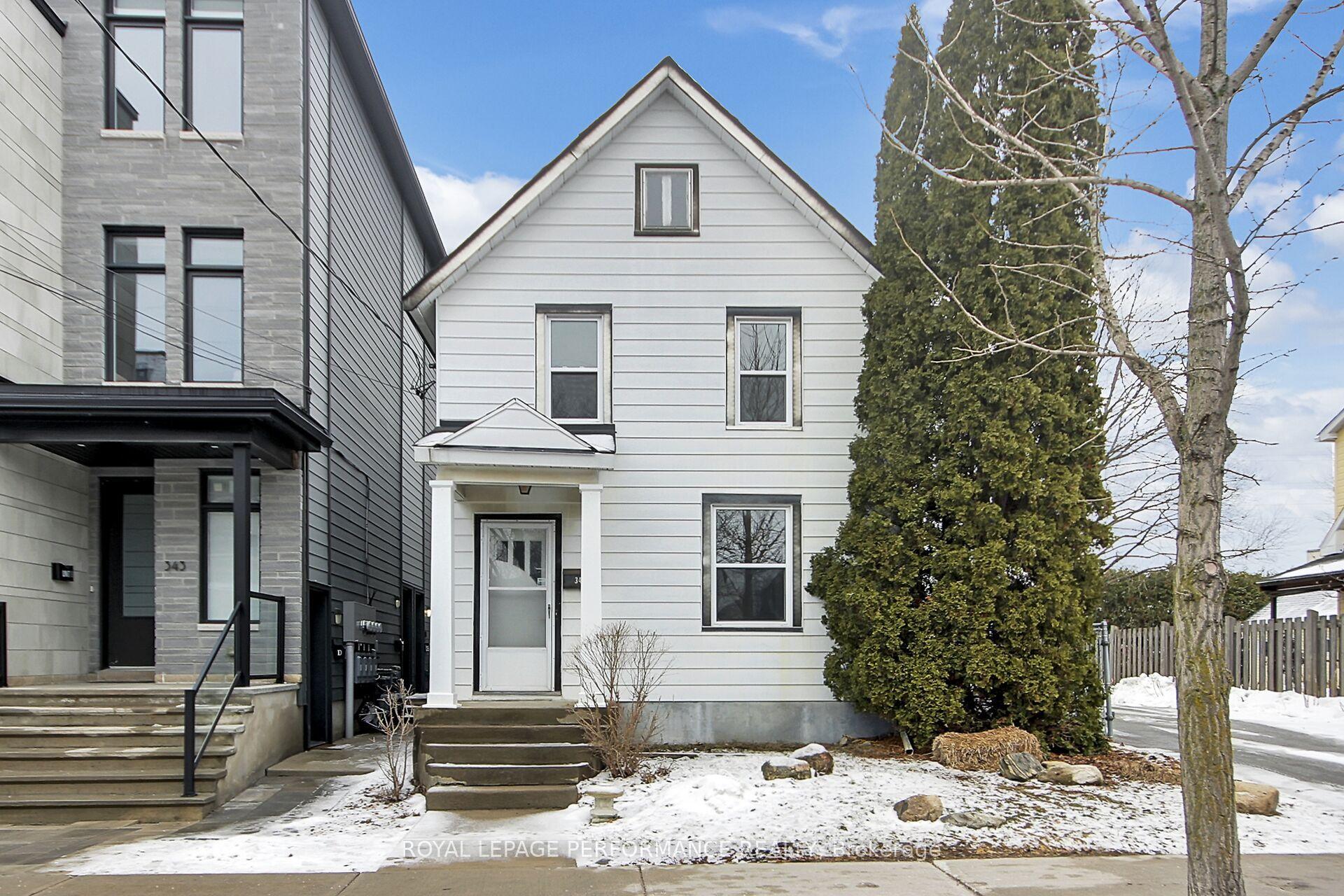 345 Tweedsmuir Avenue — photo 1