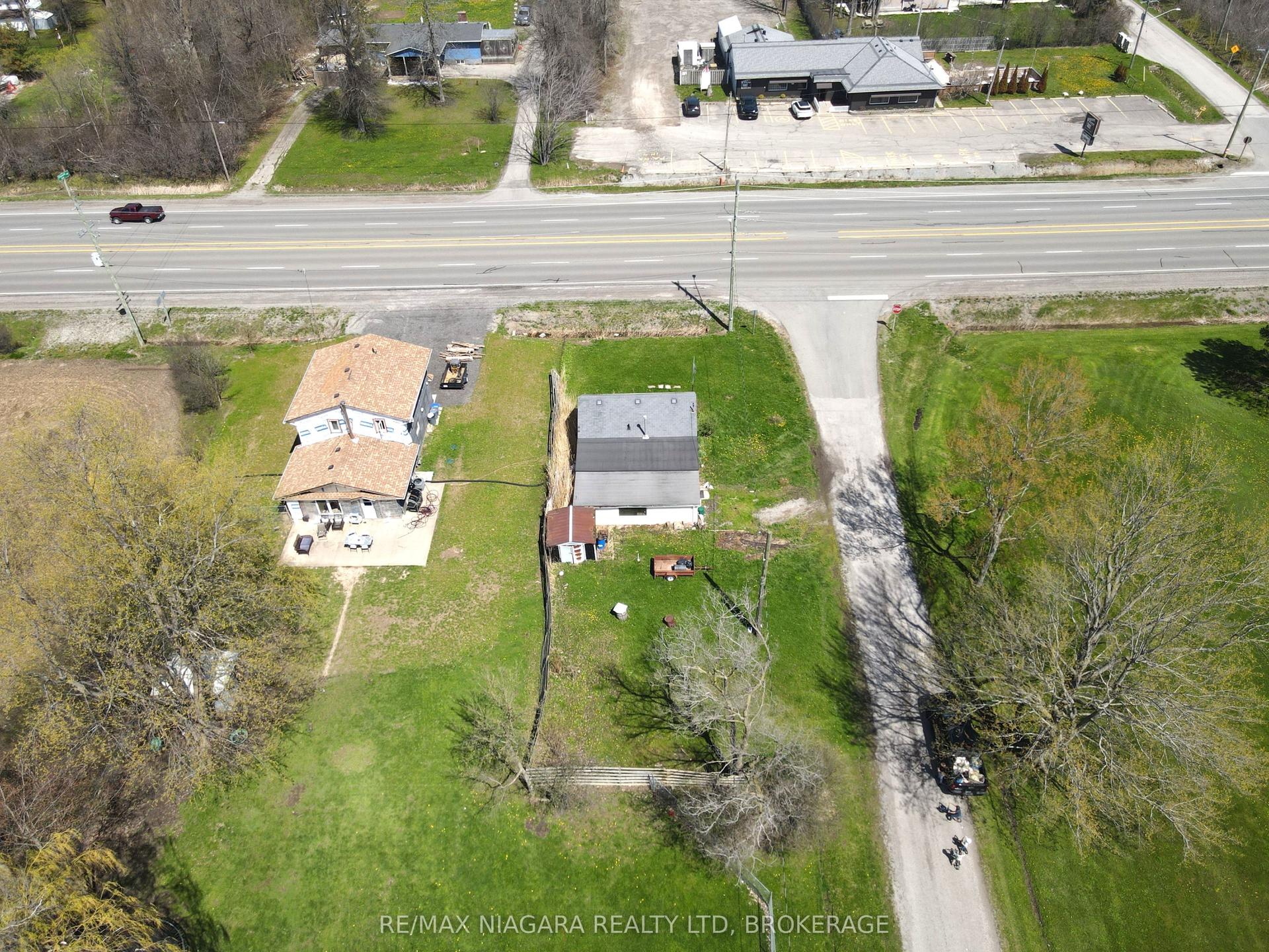 1891 Garrison Road — photo 1