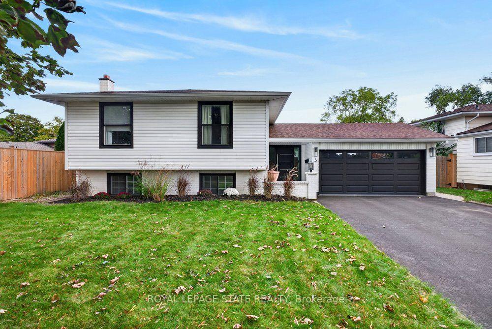 3 Regatta Drive, St. Catharines — Detached for sale, photo 1