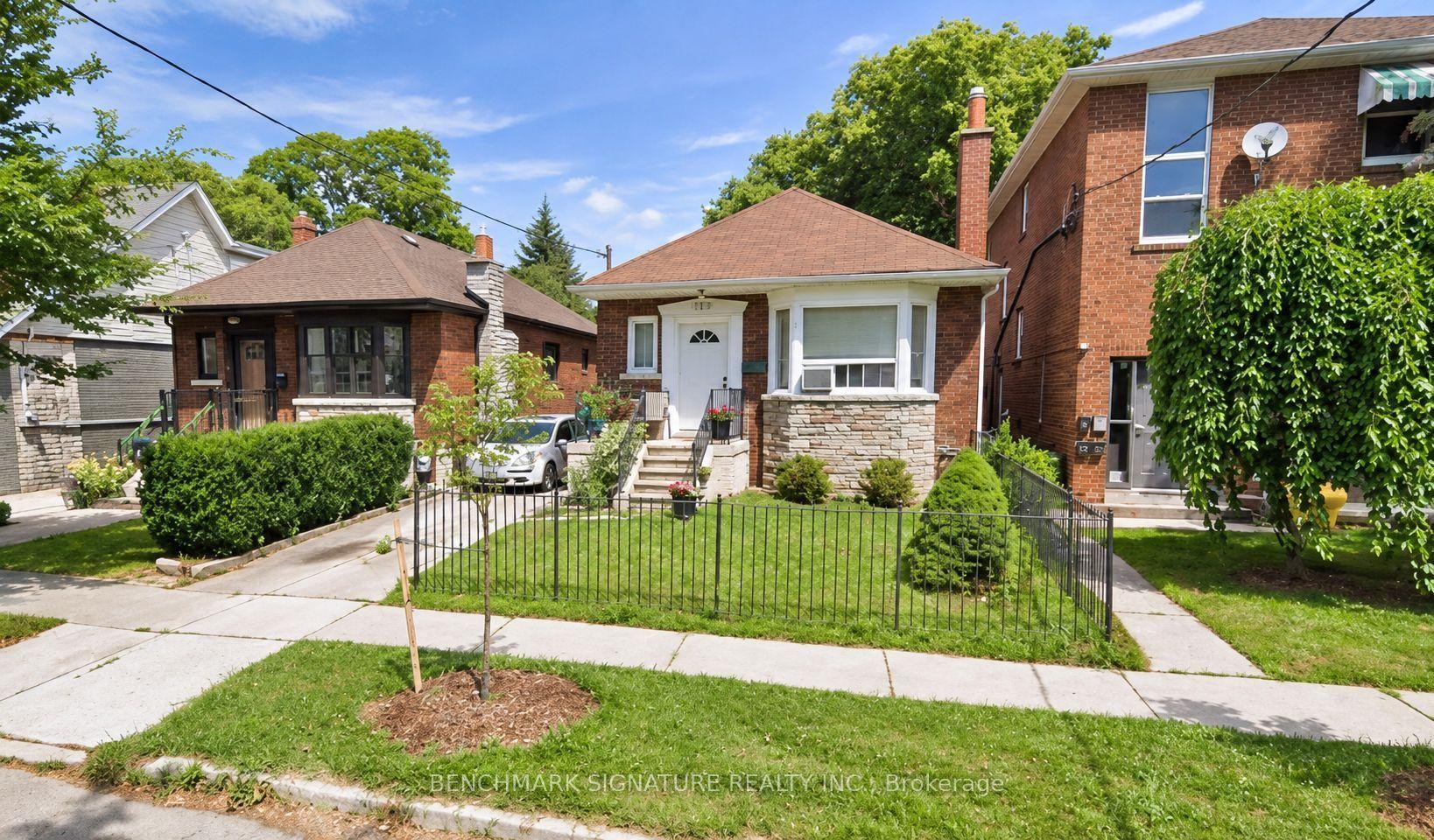 238 Torrens Avenue Basement #Basement, Toronto — Detached for lease, photo 1