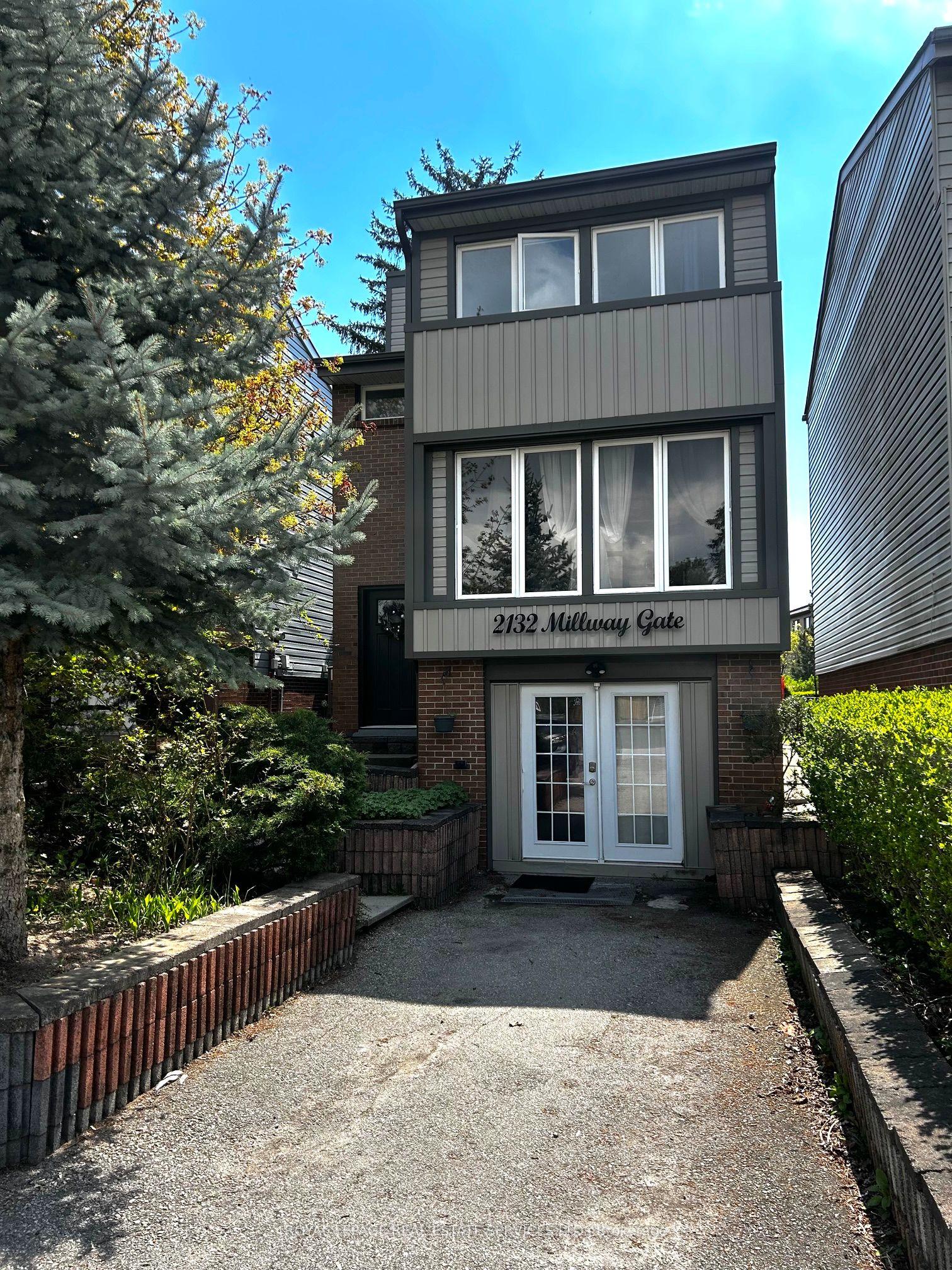 2132 Millway Gate — photo 1