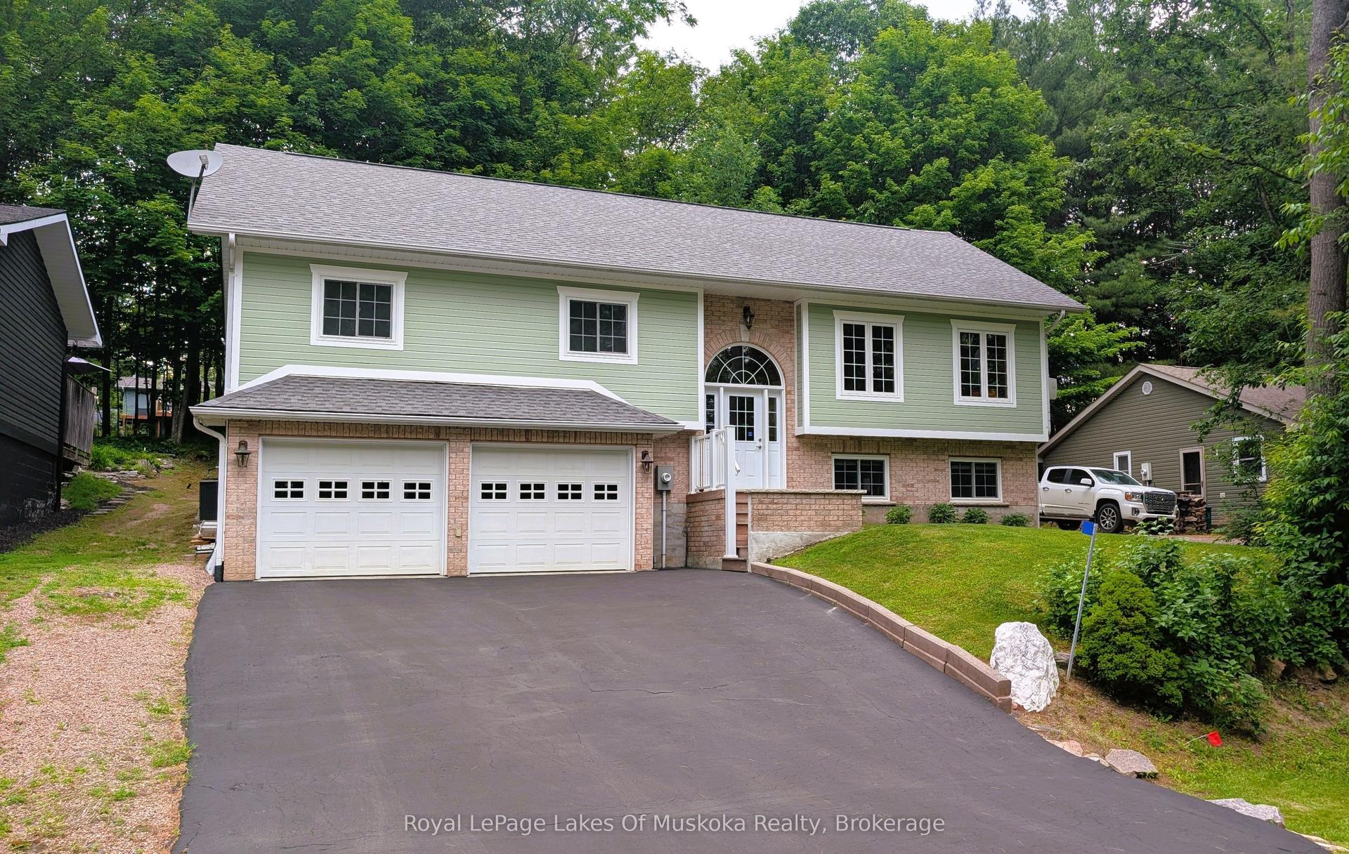 22 Duke Street — photo 1