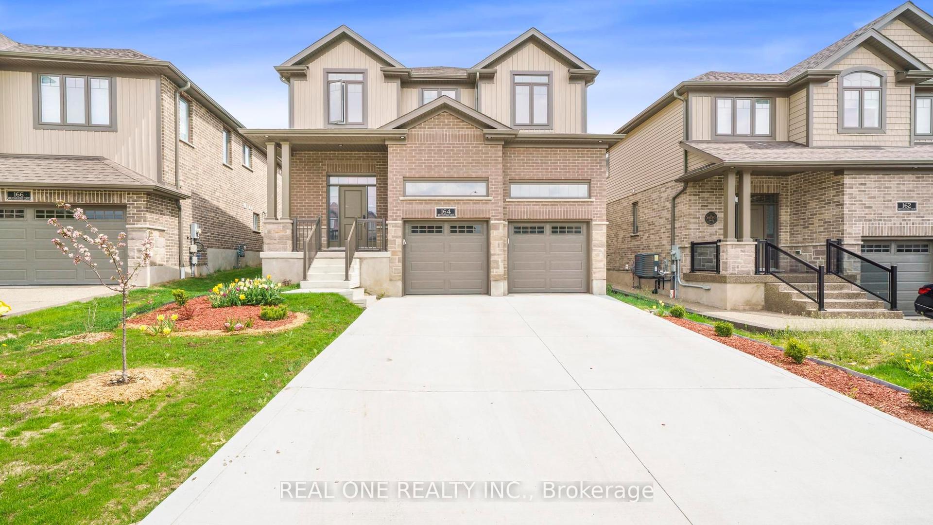 164 Mountain Holly Court — photo 1