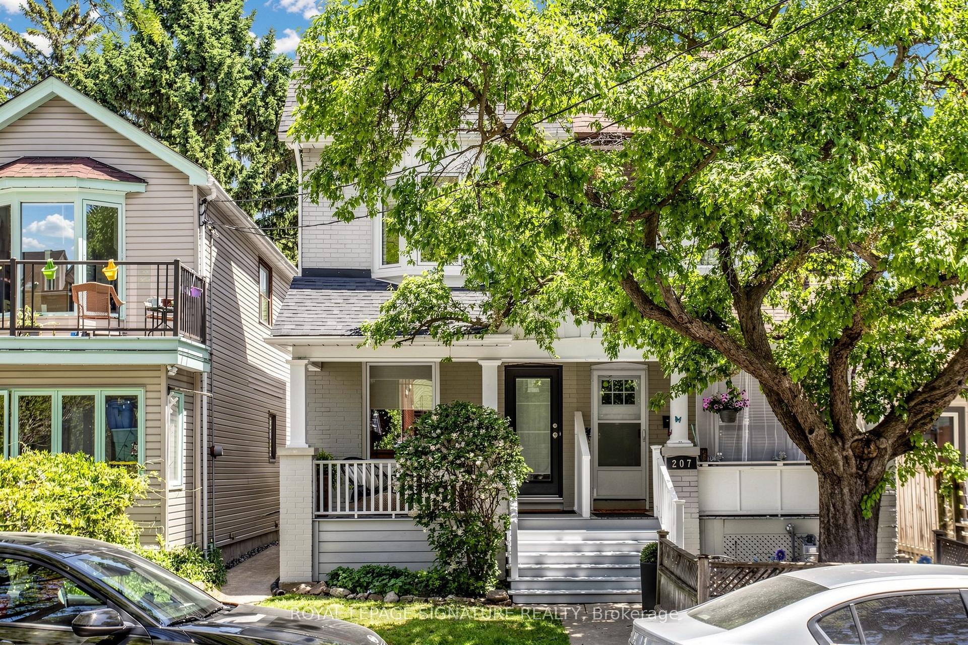 209 Rhodes Avenue — photo 1