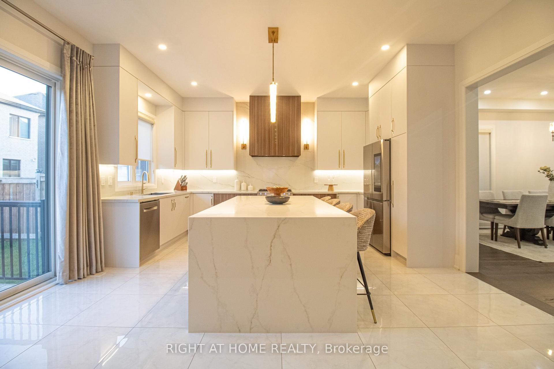 43 Longworth Avenue, Richmond Hill — Detached for sale, photo 1
