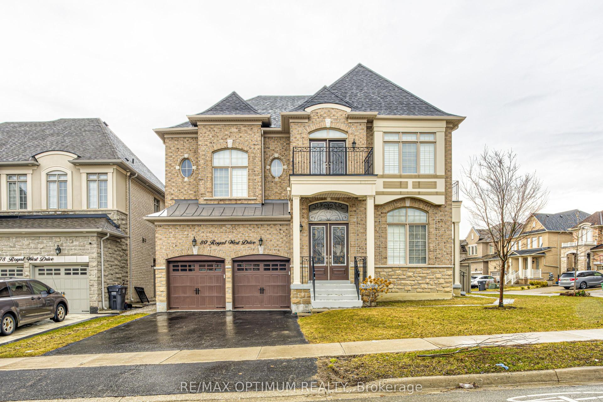 80 Royal West Drive, Brampton — Detached for sale, photo 1