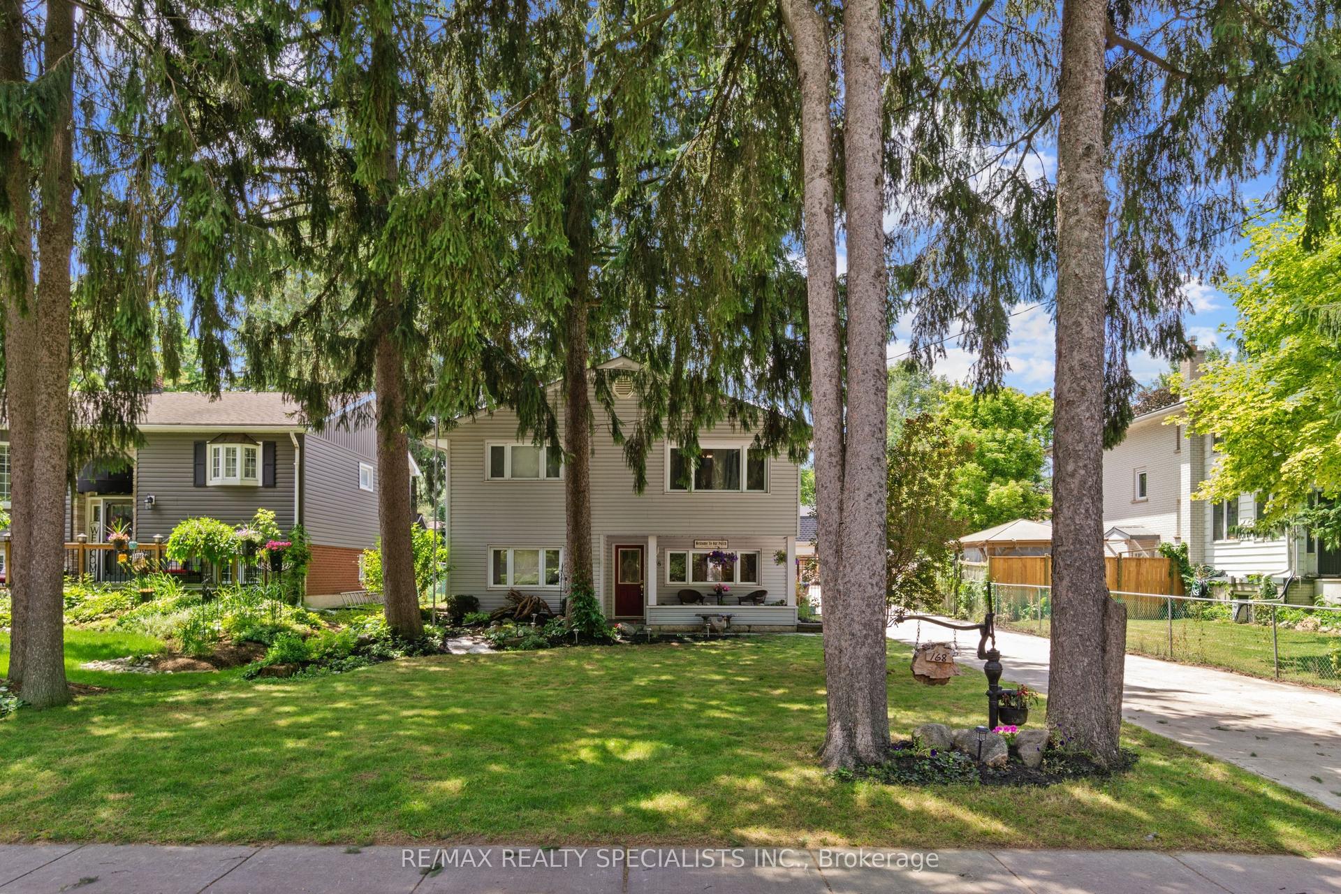 168 Asmus Street, Wilmot — Detached for sale, photo 1