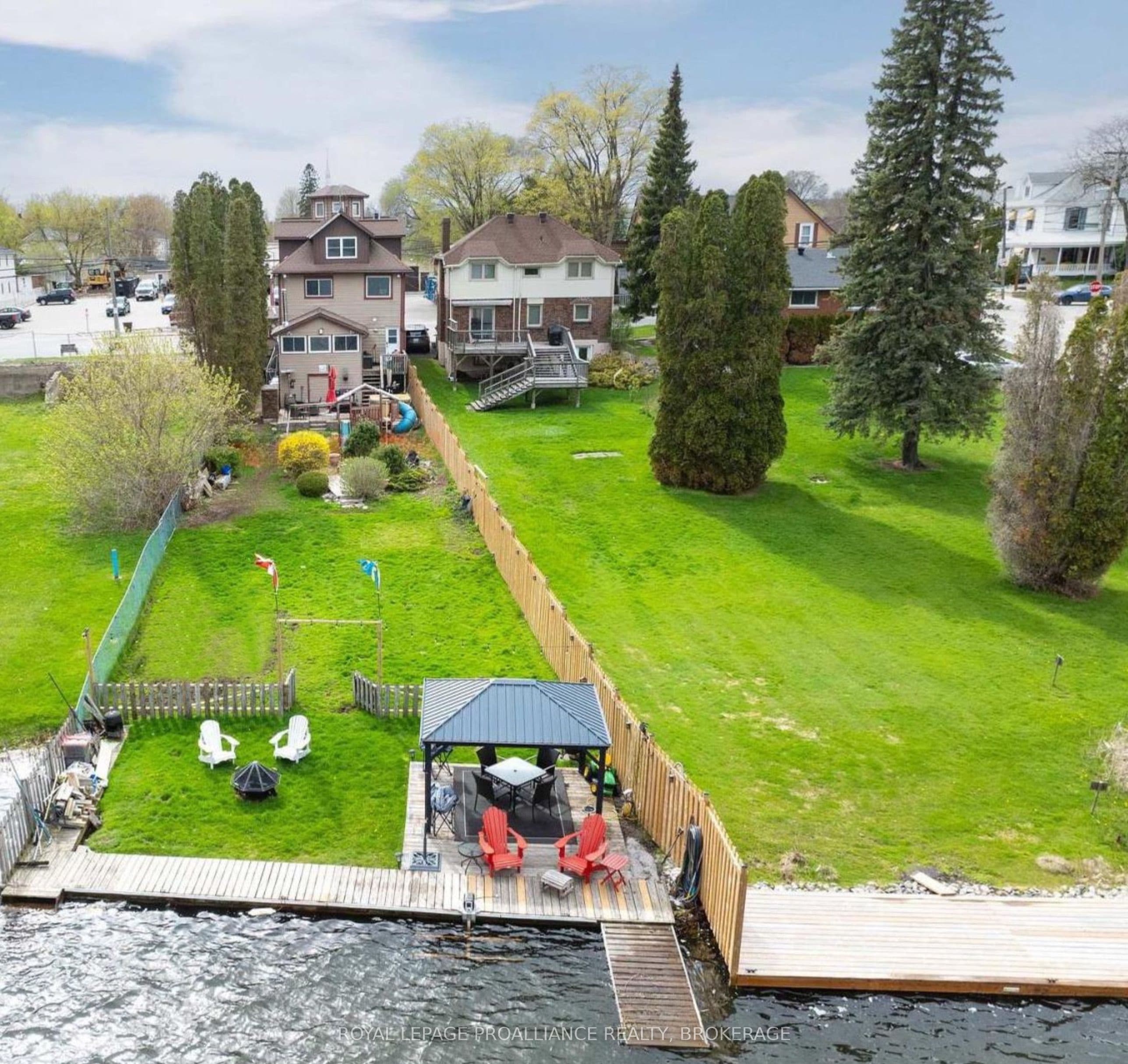 29 Main Street — photo 1