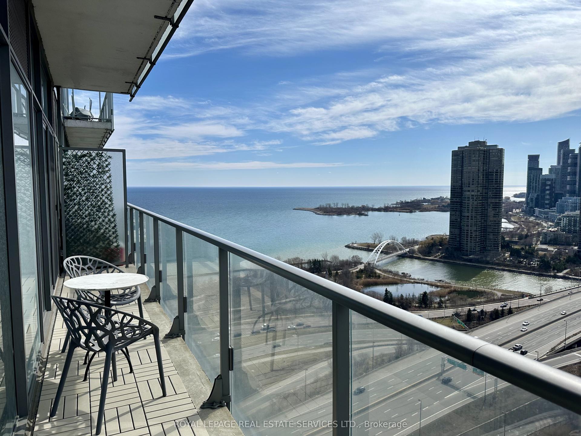 103 The Queensway N/A 2806 #2806 — photo 1