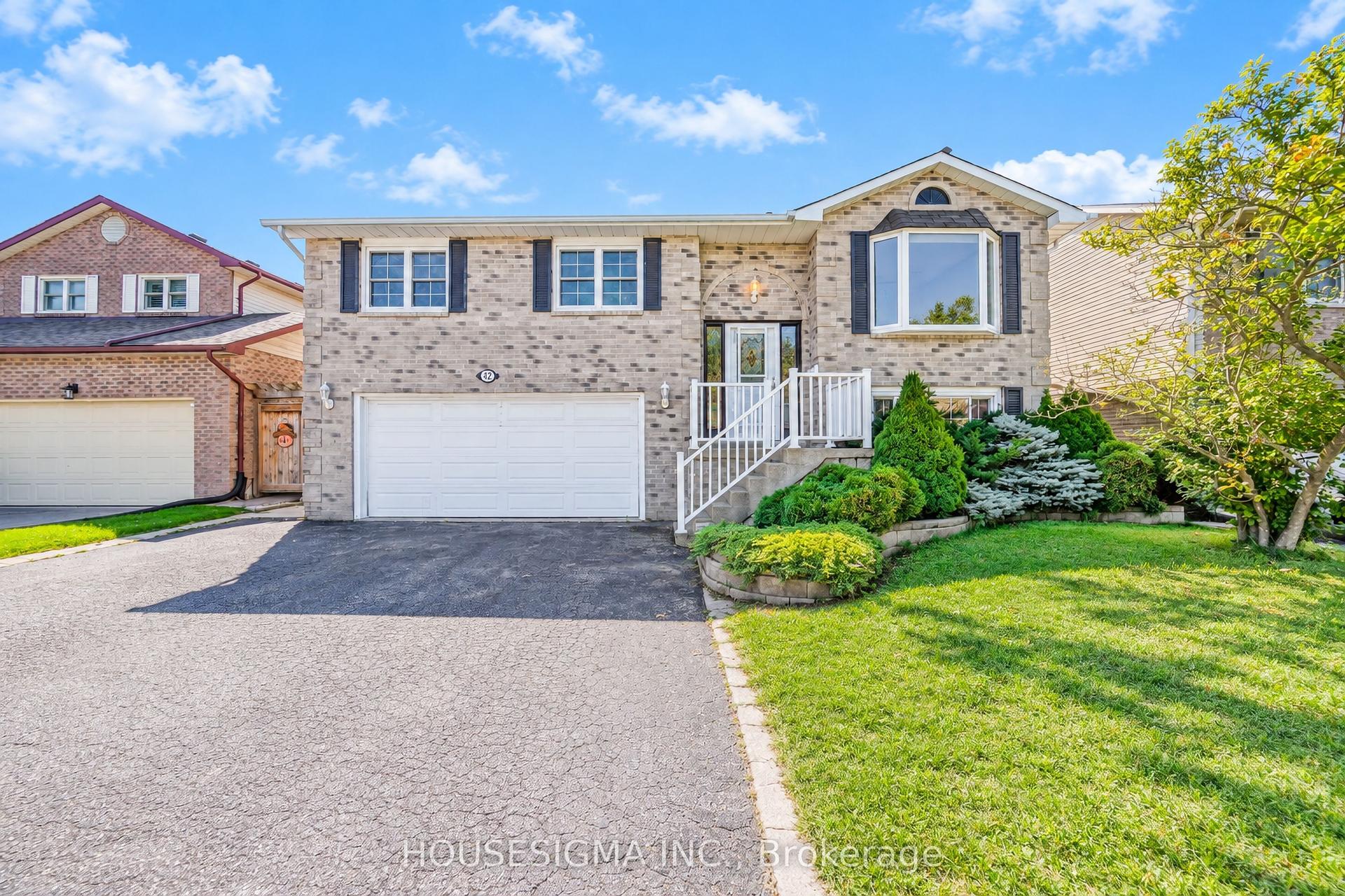 42 Cherry Blossom Crescent, Clarington — Detached for lease, photo 1