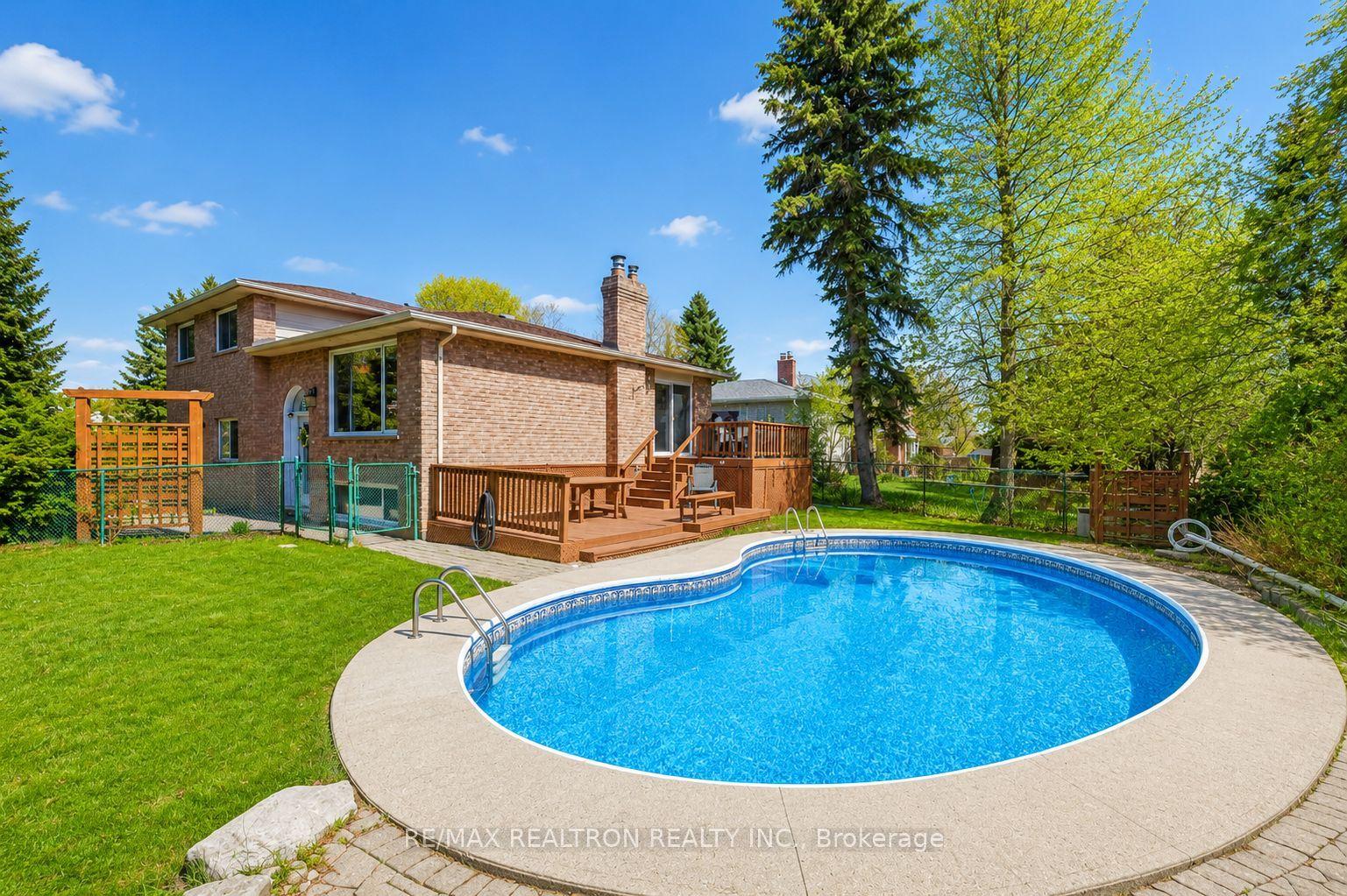 3 Earls Court, East Gwillimbury — Detached for sale, photo 1