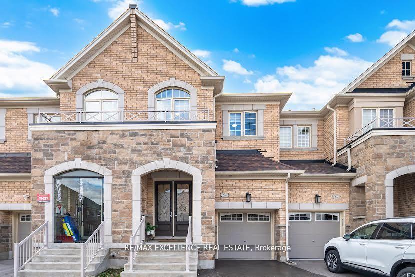 67 Drizzel Crescent — photo 1