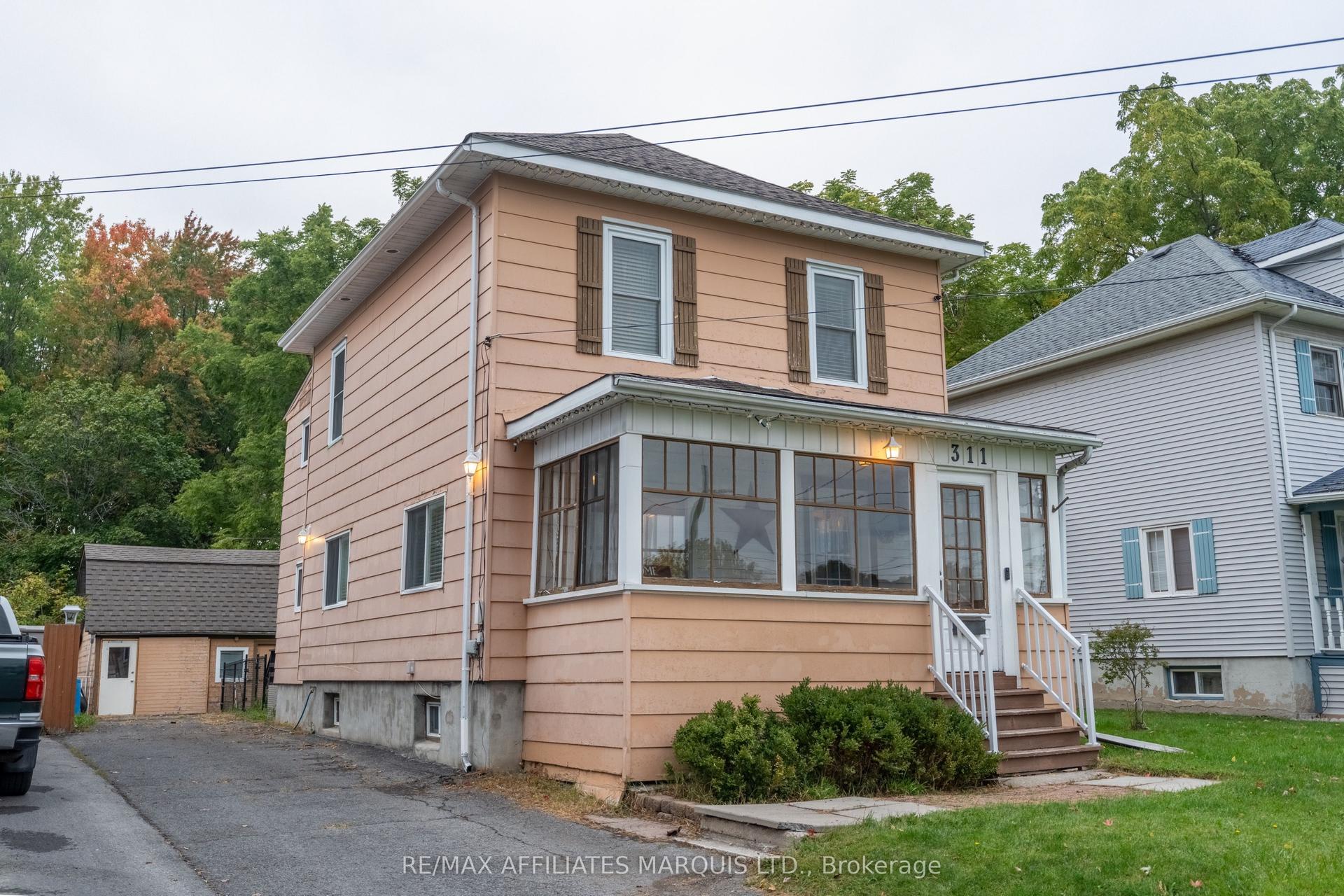 311 Fourth Street W, Cornwall — Detached for sale, photo 1