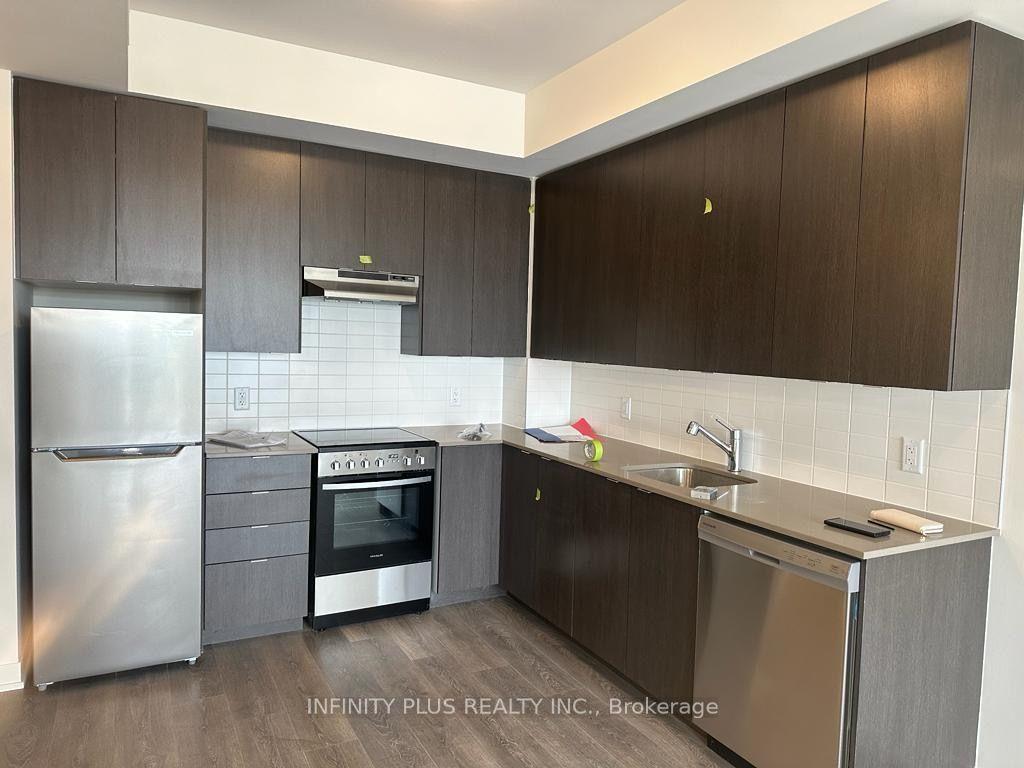 62 Sky Harbour Drive 209 #209, Brampton — Condo for lease, photo 1