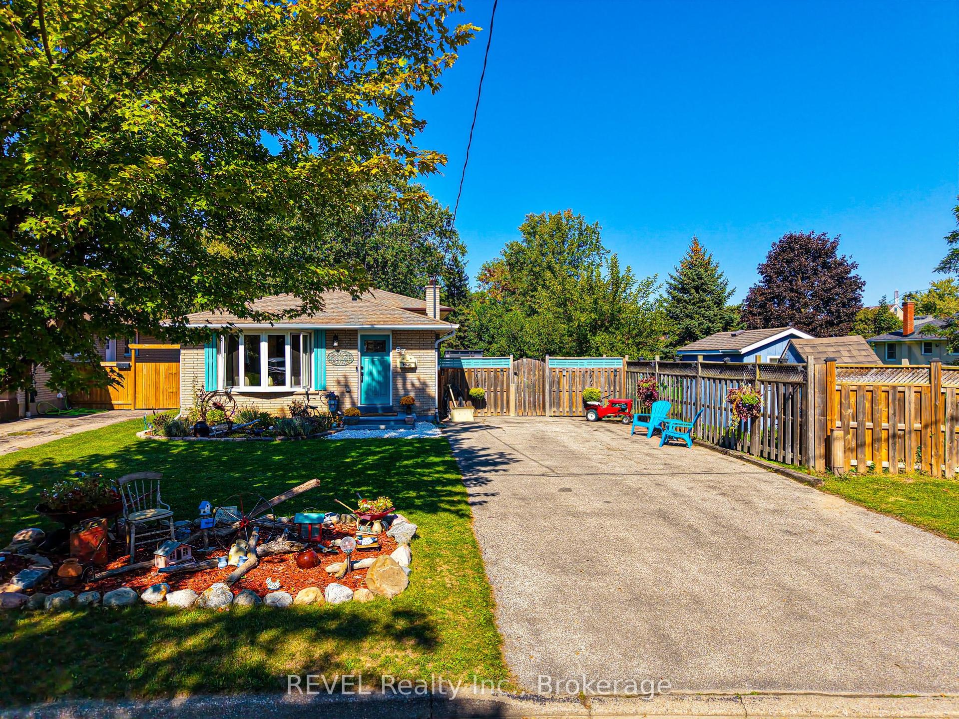 67 Louis Avenue — photo 1