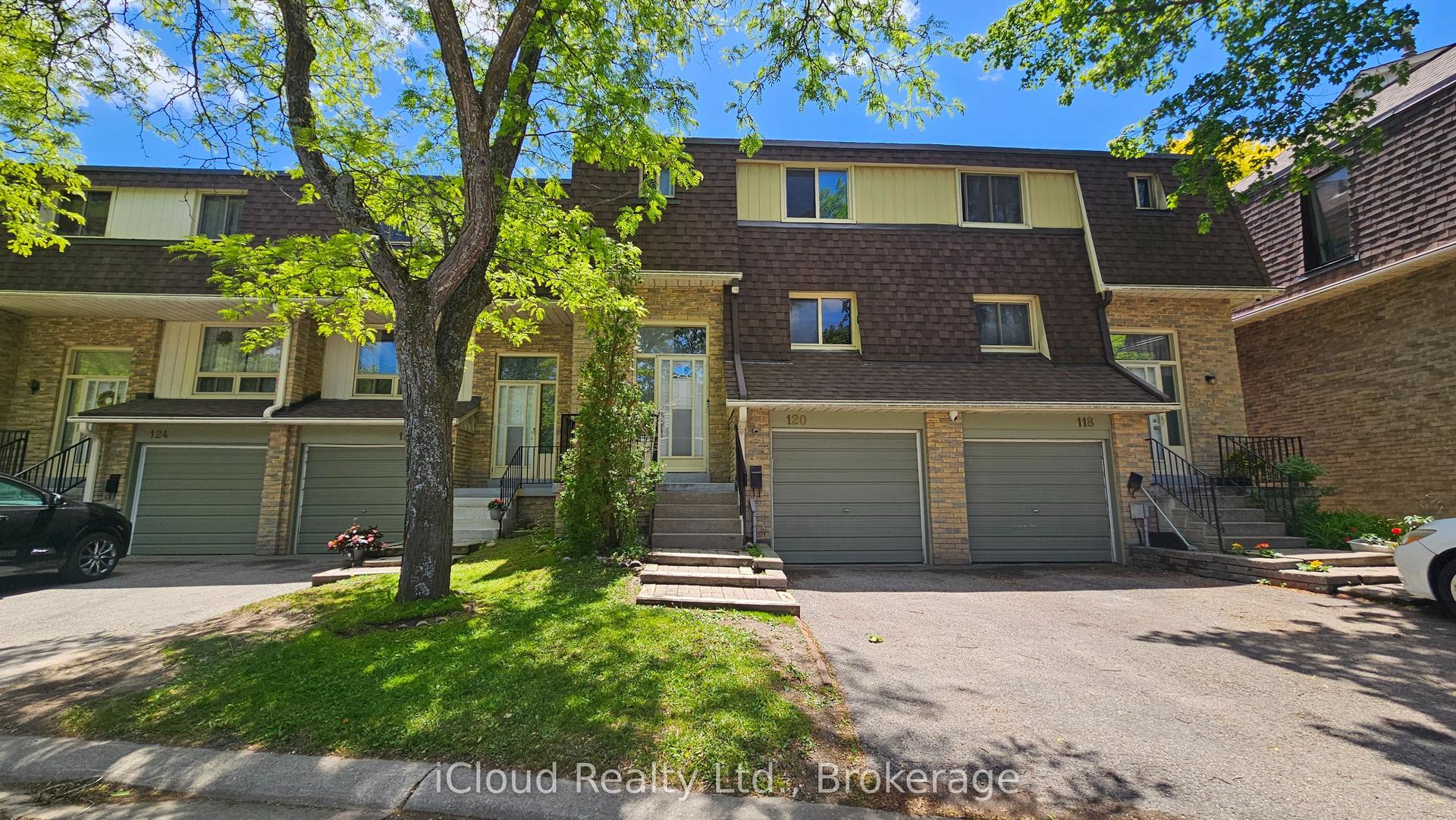 371 Orton Park 120 #120 — photo 1
