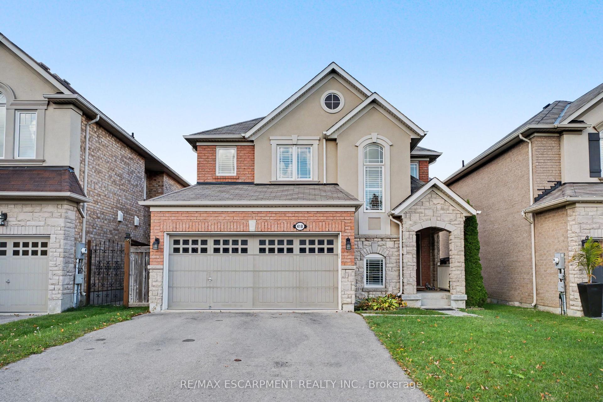 418 Kitty Murray Lane, Hamilton — Detached for sale, photo 1