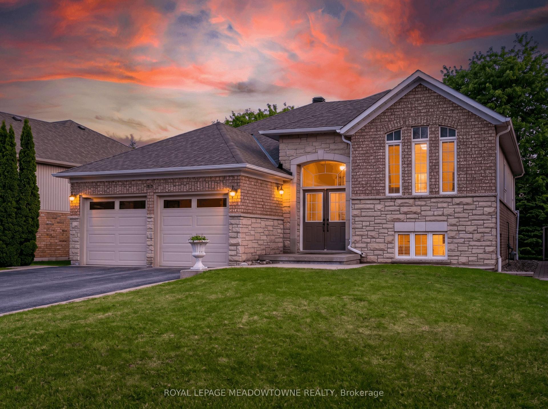 30 Cranberry Heights — photo 1