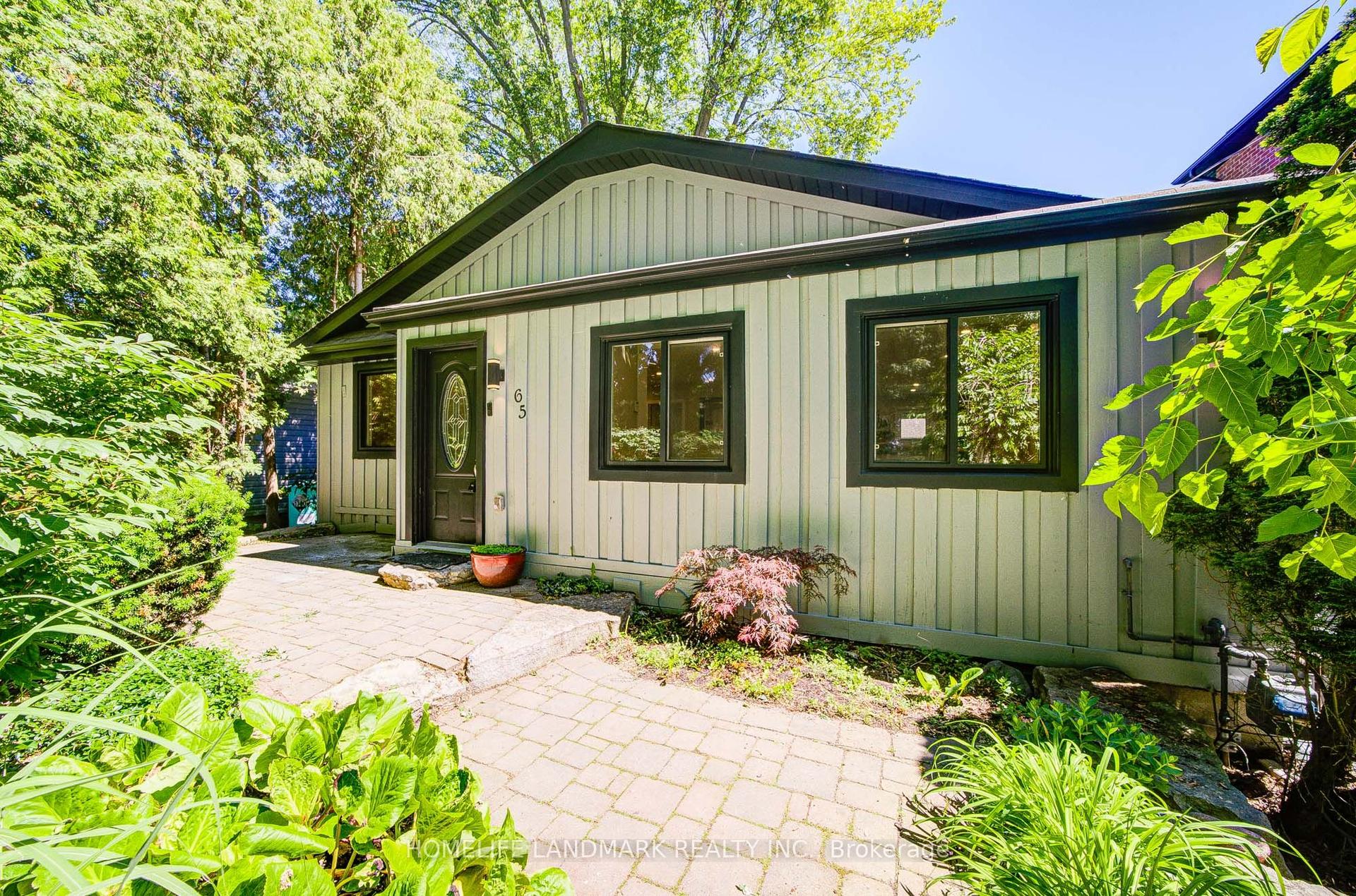 65 Cooks Bay Drive — photo 1