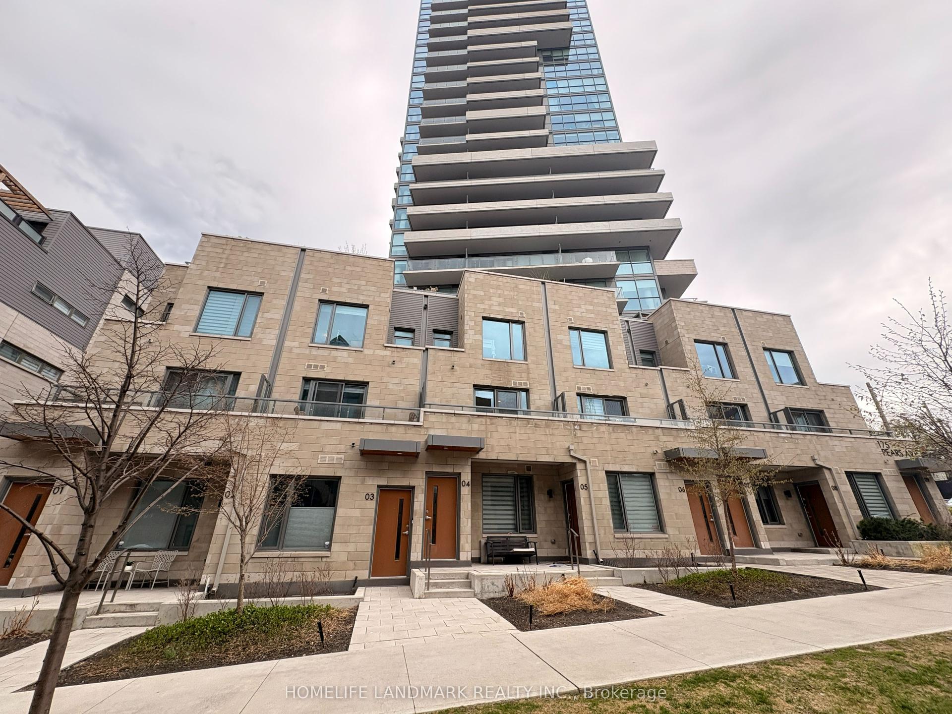 175 Pears Avenue TH4 #TH4 — photo 1