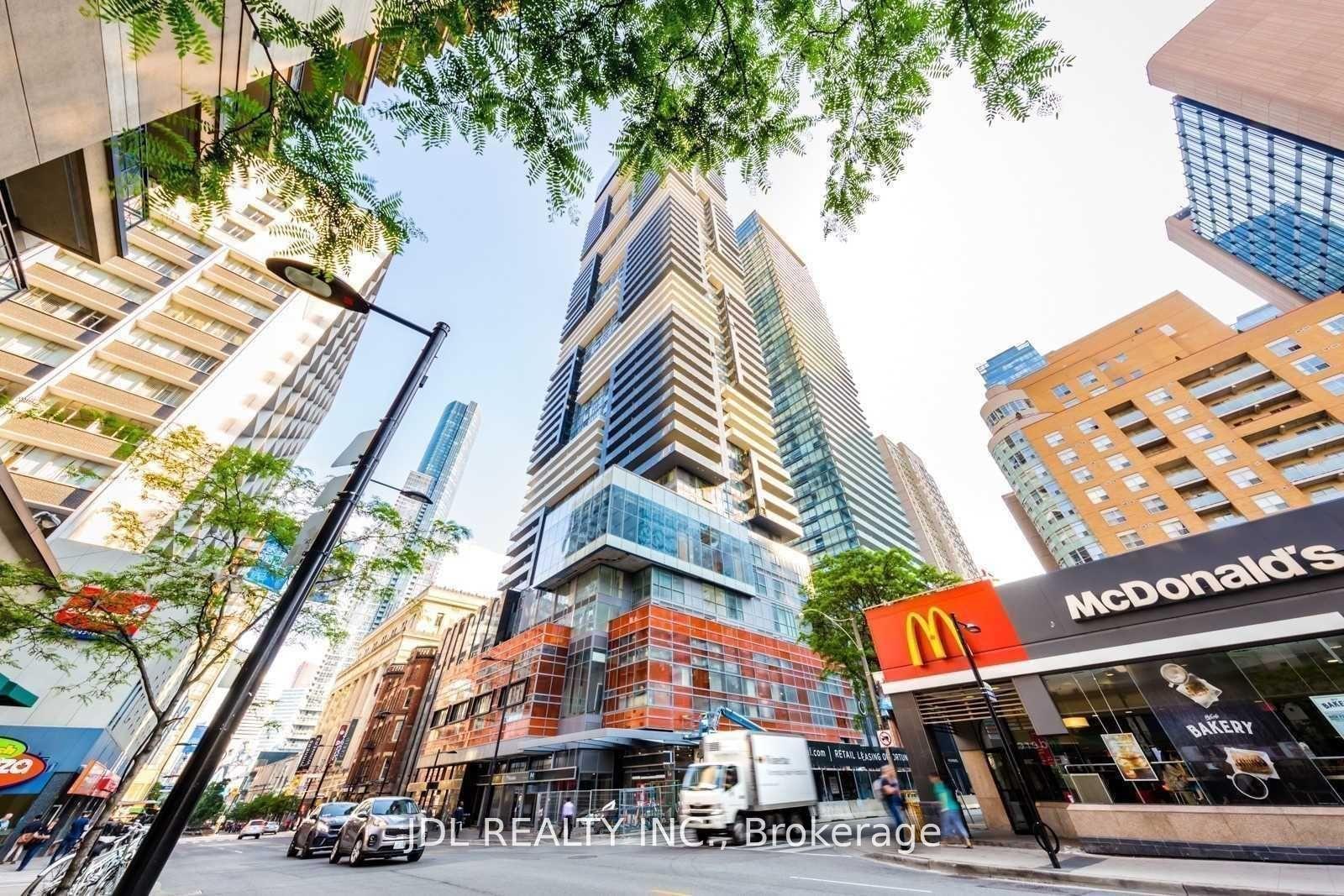 7 Grenville Street 4110 #4110, Toronto — Condo for lease, photo 1