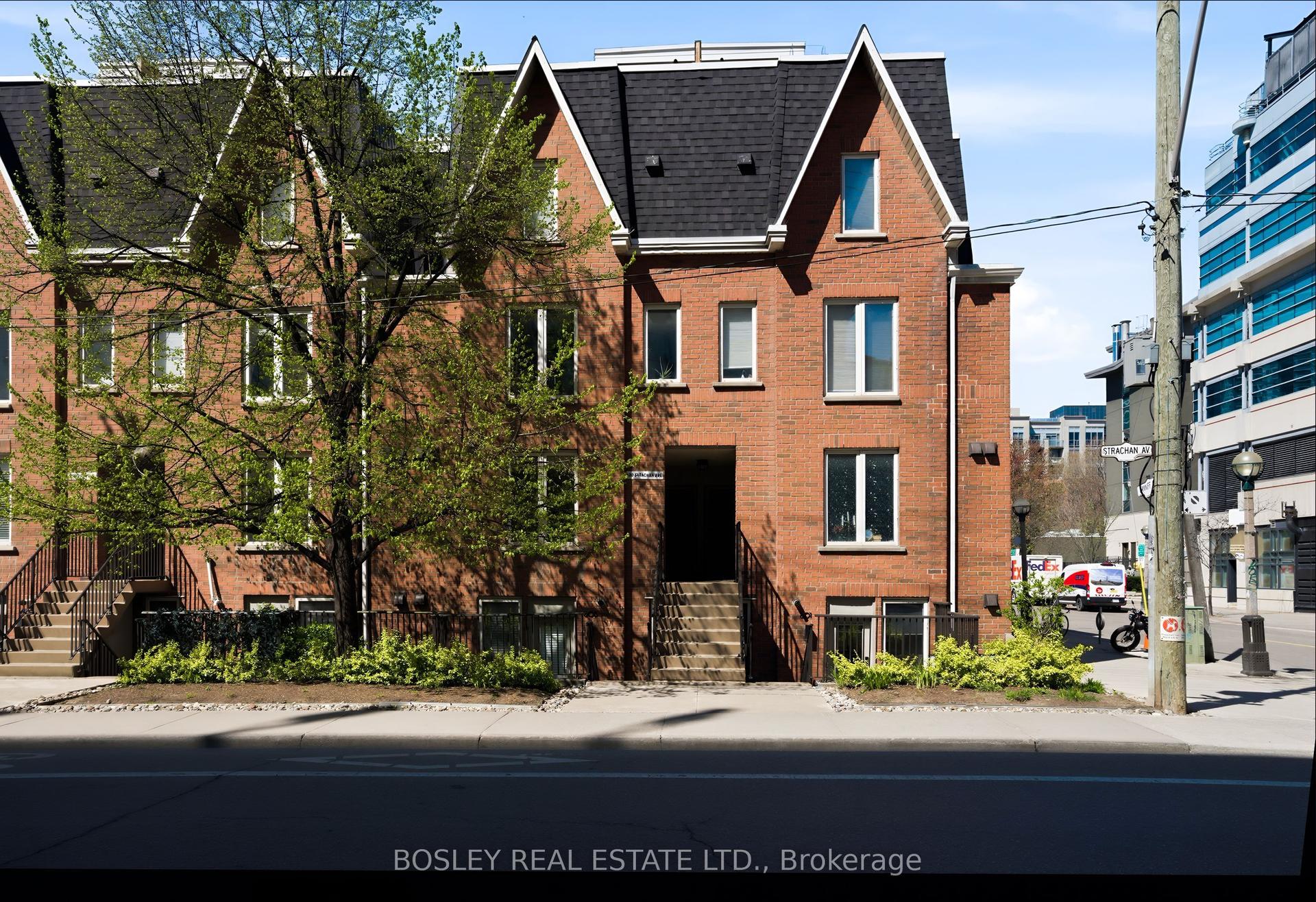 100 Strachan Avenue 606 #606 — photo 1