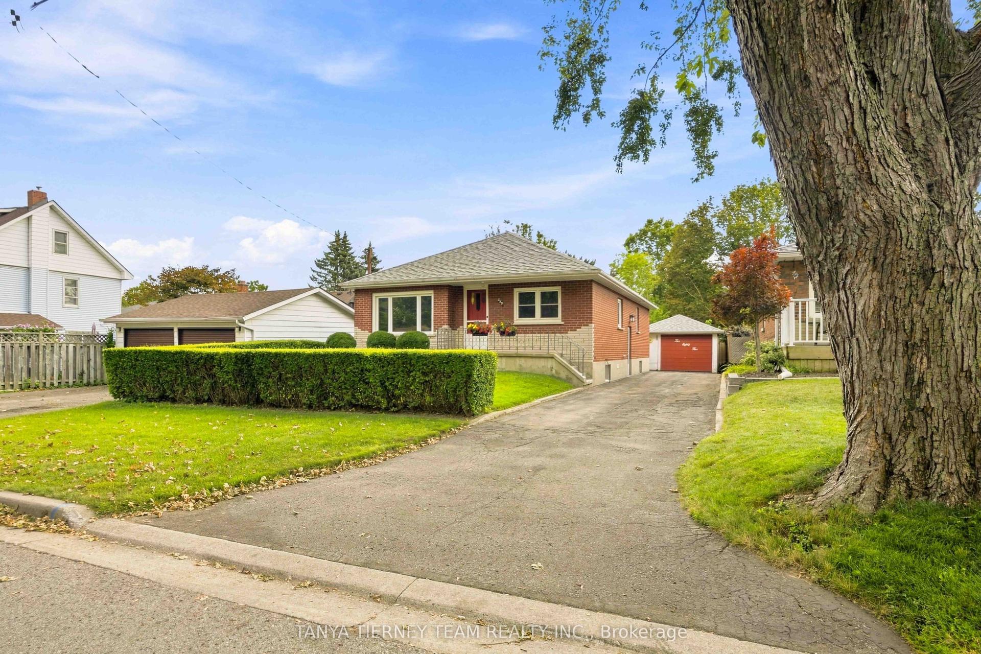 285 Muriel Avenue, Oshawa — Detached for sale, photo 1
