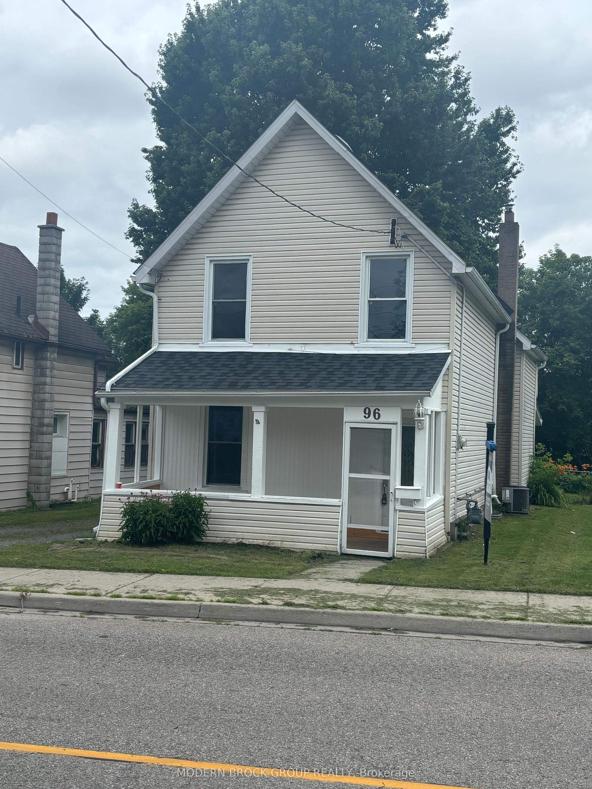 96 Brock Street, Brockville — Detached for sale, photo 1