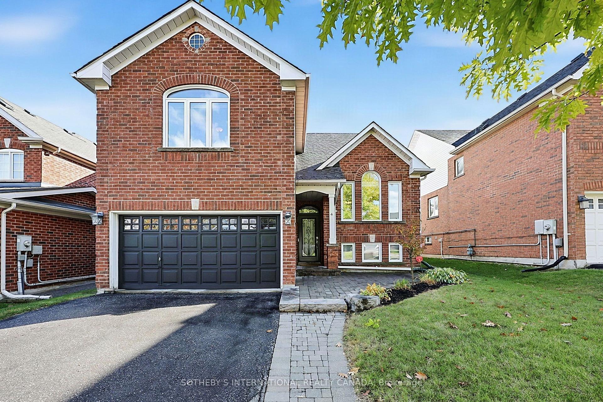 4 Brecken Drive, Georgina — Detached for sale, photo 1