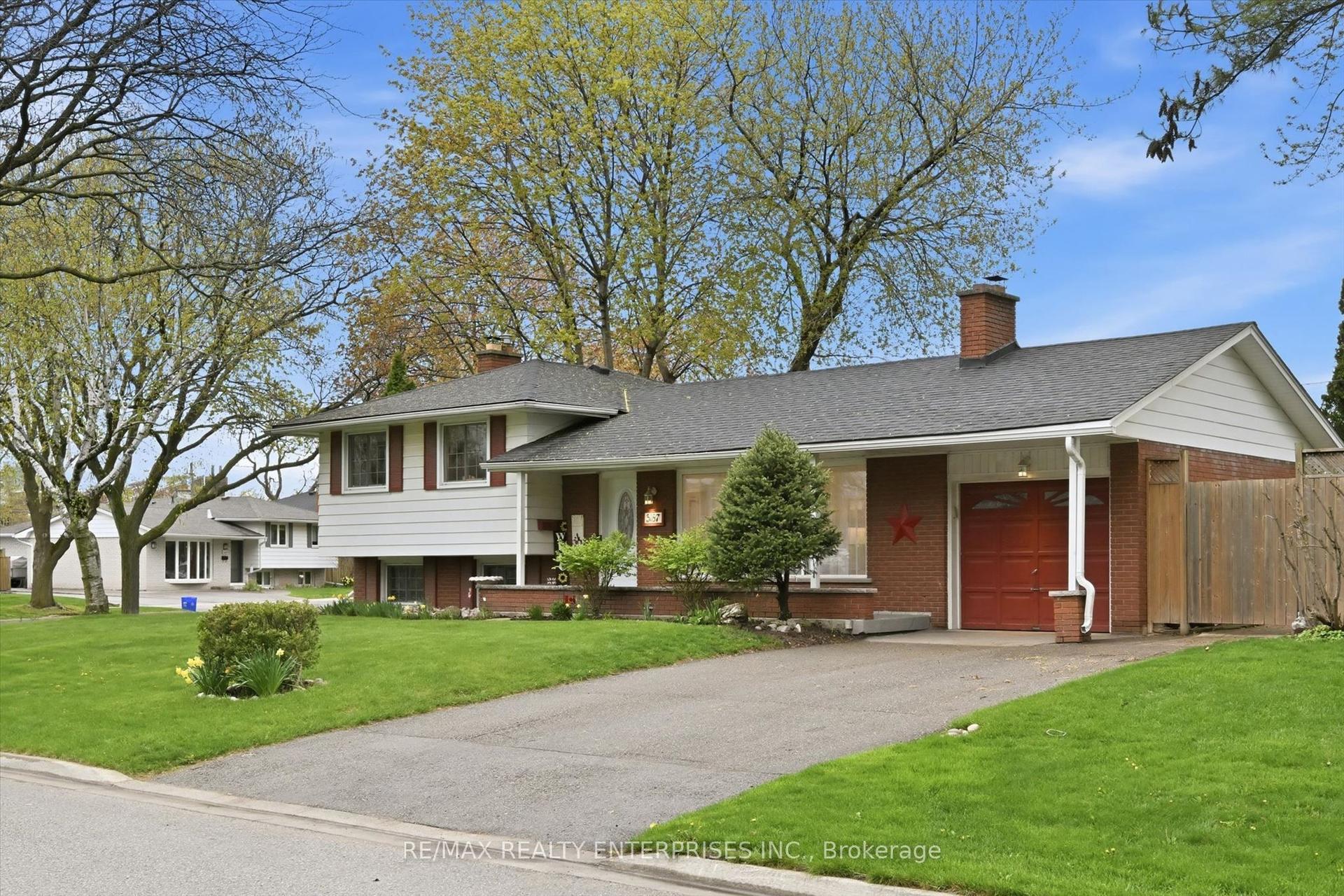5187 Carousel Court — photo 1