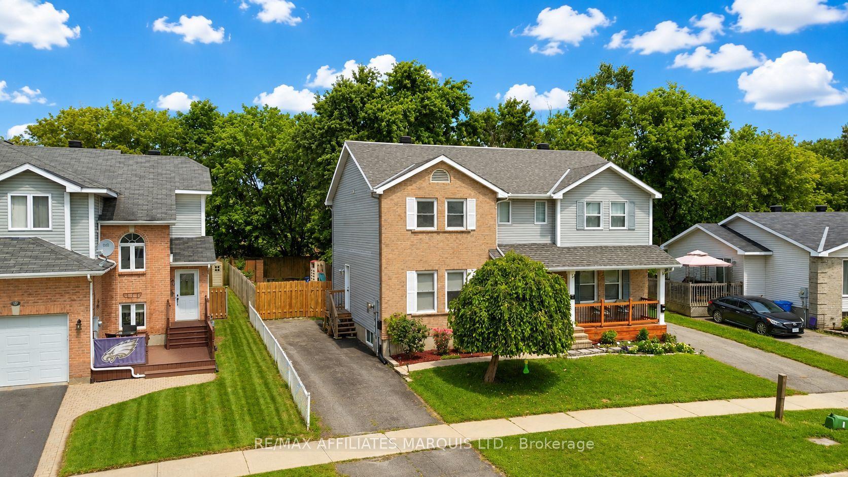 21 Wellington Street E, Cornwall — Semi-Detached for sale, photo 1