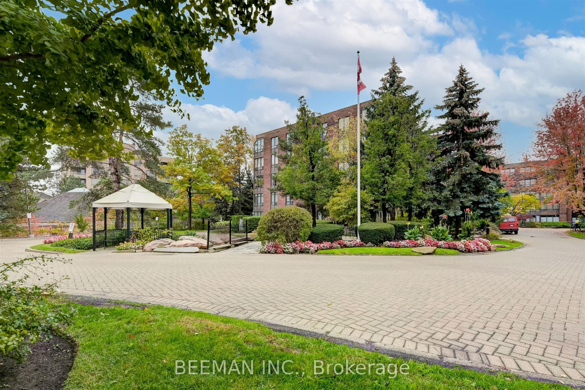 255 The Donway W 115 #115, Toronto — Condo for sale, photo 1