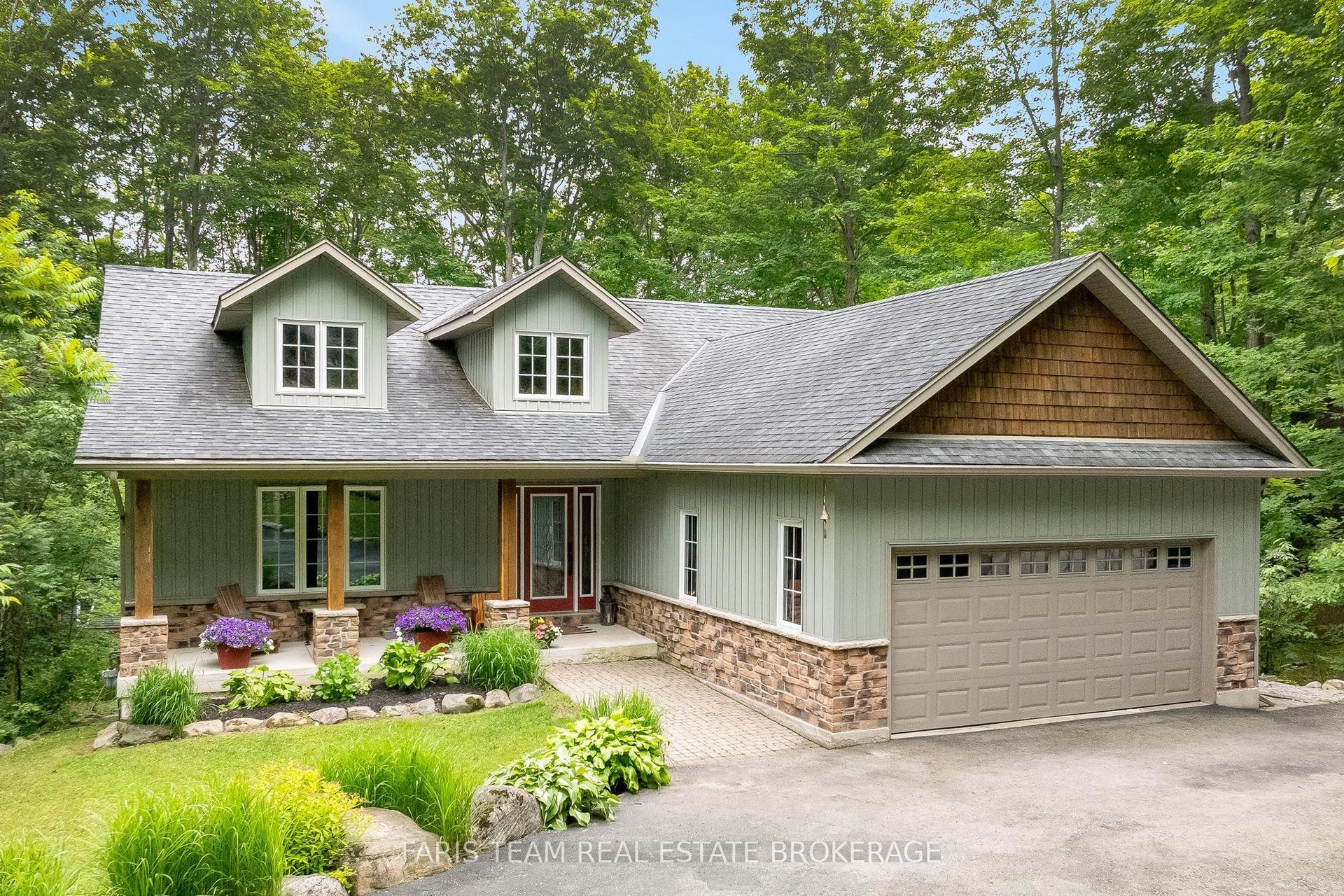 11 Snowshoe Trail, Oro-Medonte — Detached for sale, photo 1