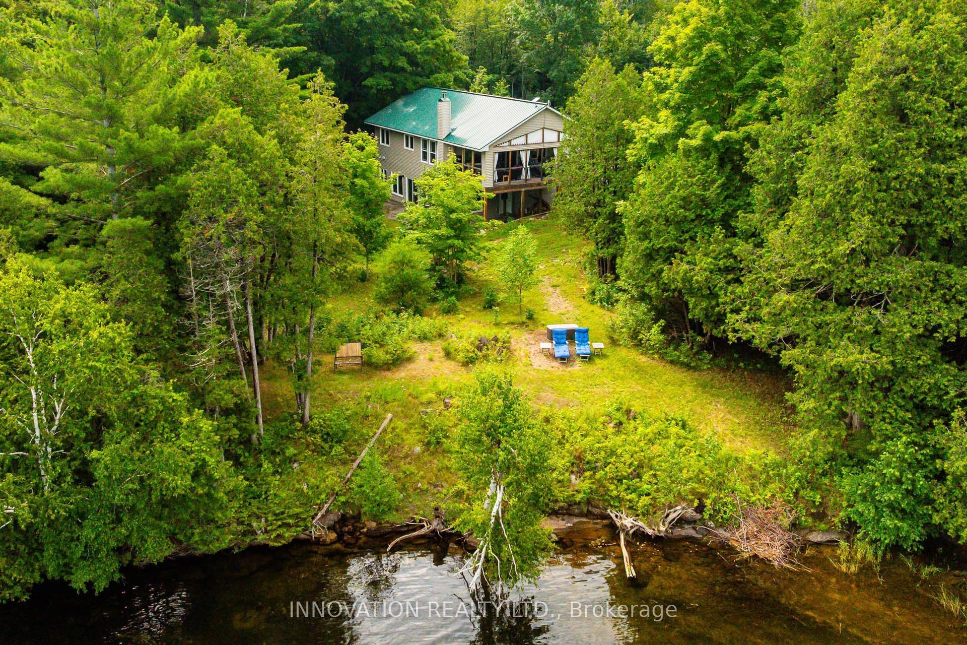 688 Dewitt Lane, Frontenac — Detached for sale, photo 1