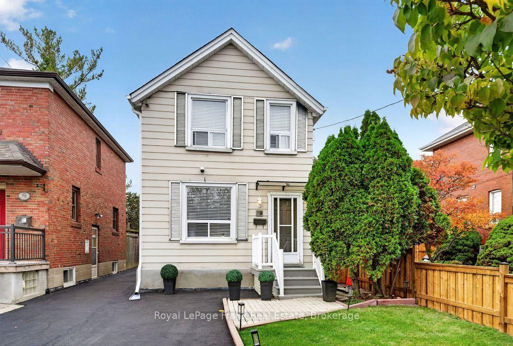 72 Twenty Second Street, Toronto — Detached for sale, photo 1